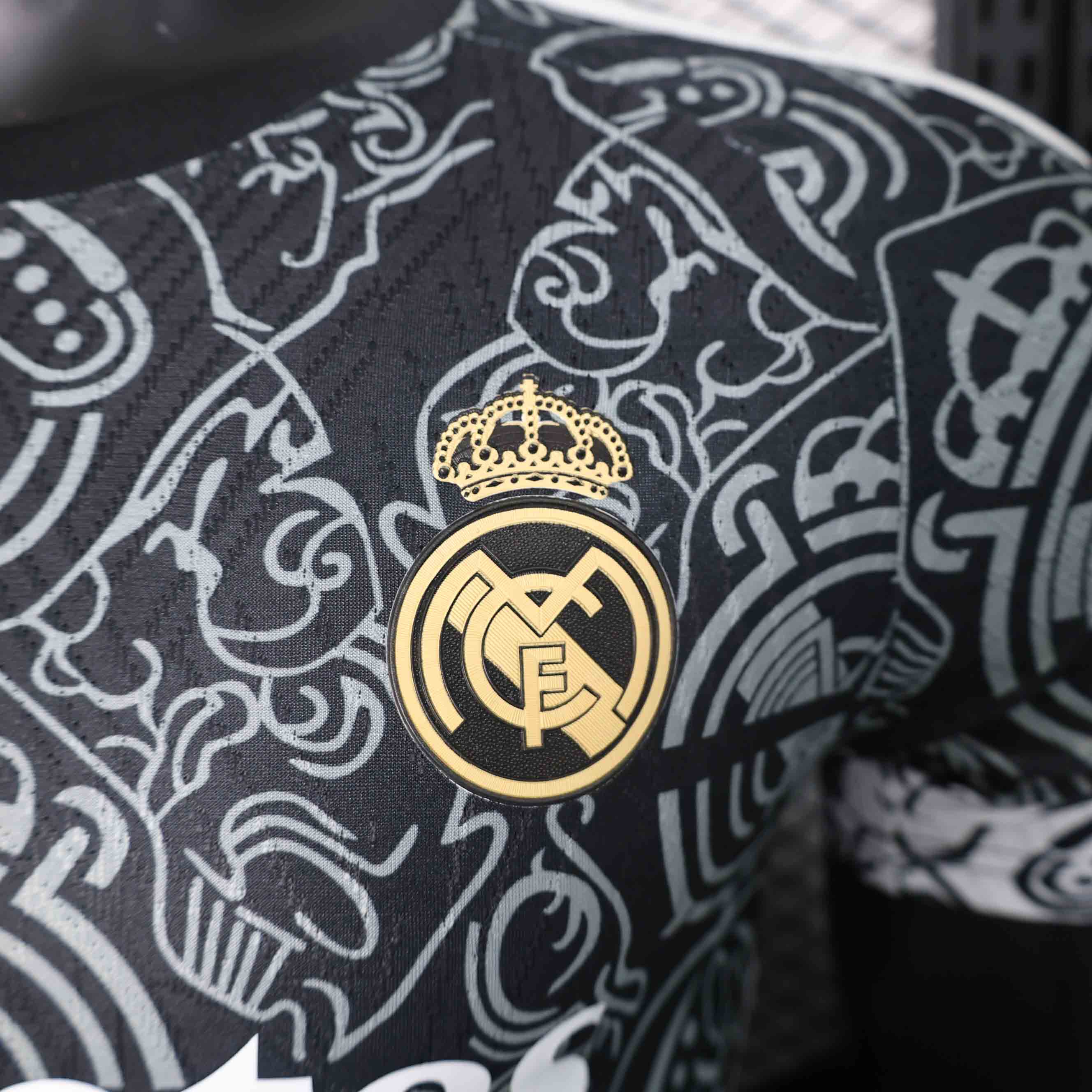 24-25 Real Madrid Black Special Player Jersey/ 24-25 皇马黑色特别球员版