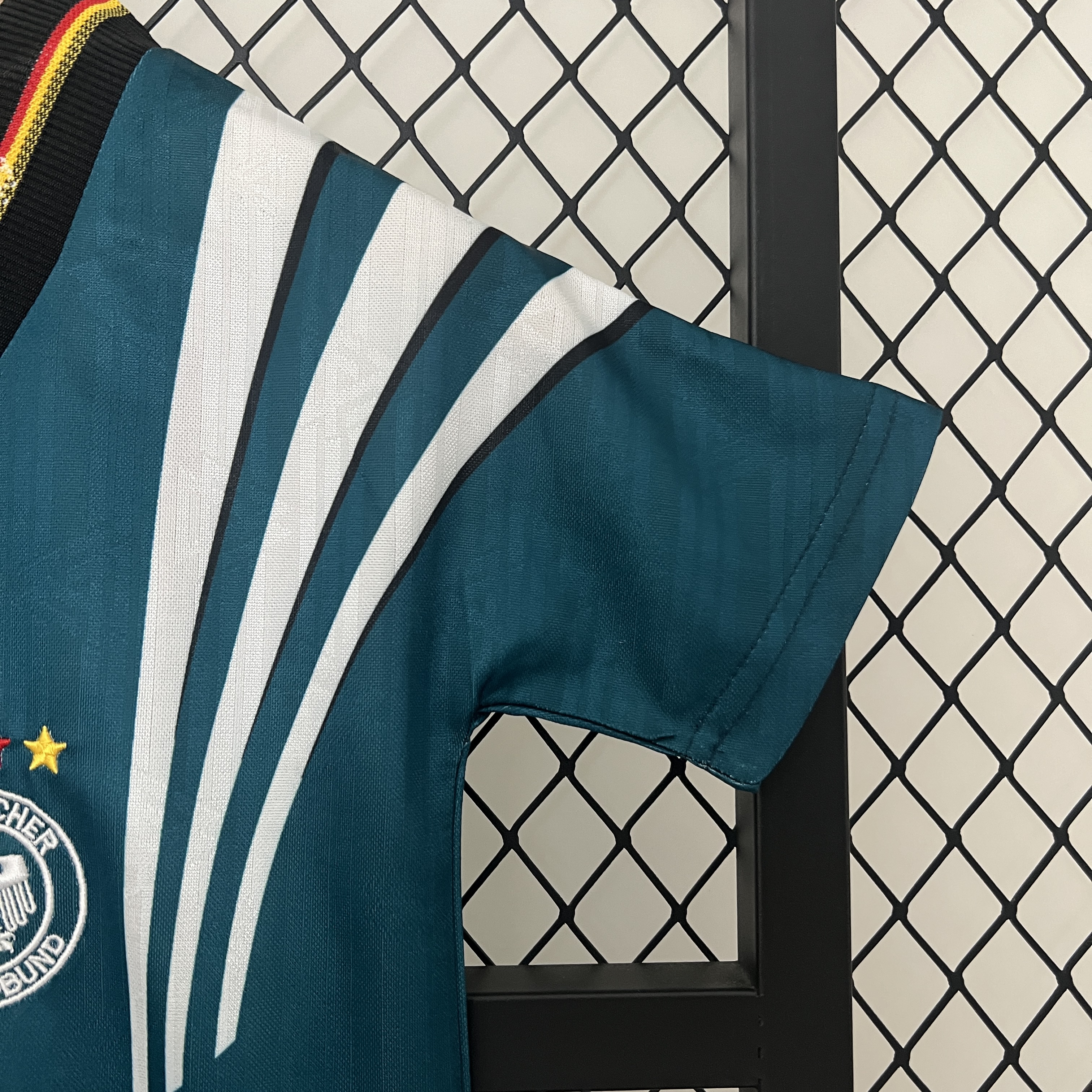 Retro 1996 Germany Away Kids Kit/ 1996德国客场童装
