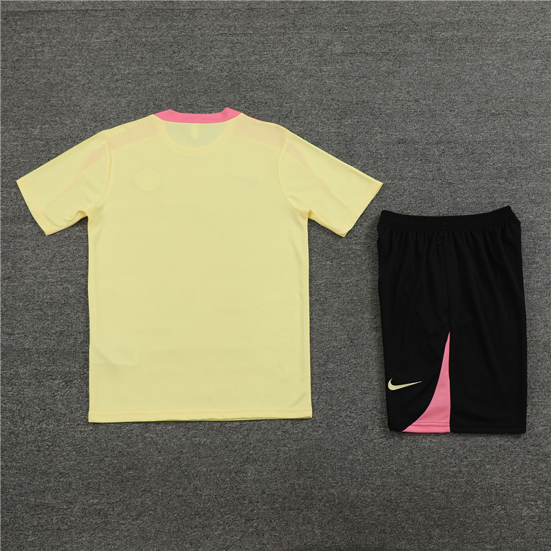 24-25 PSG Yellow Short Sleeve Training Suit/24-25psg巴黎短袖训练服
