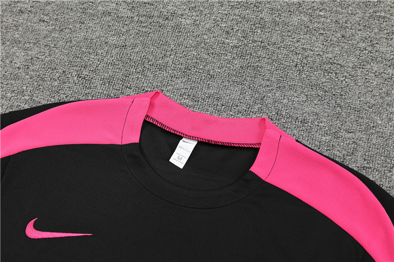 24-25 Chelsea Black Short Sleeve Training Suit/24-25切尔西短袖训练服