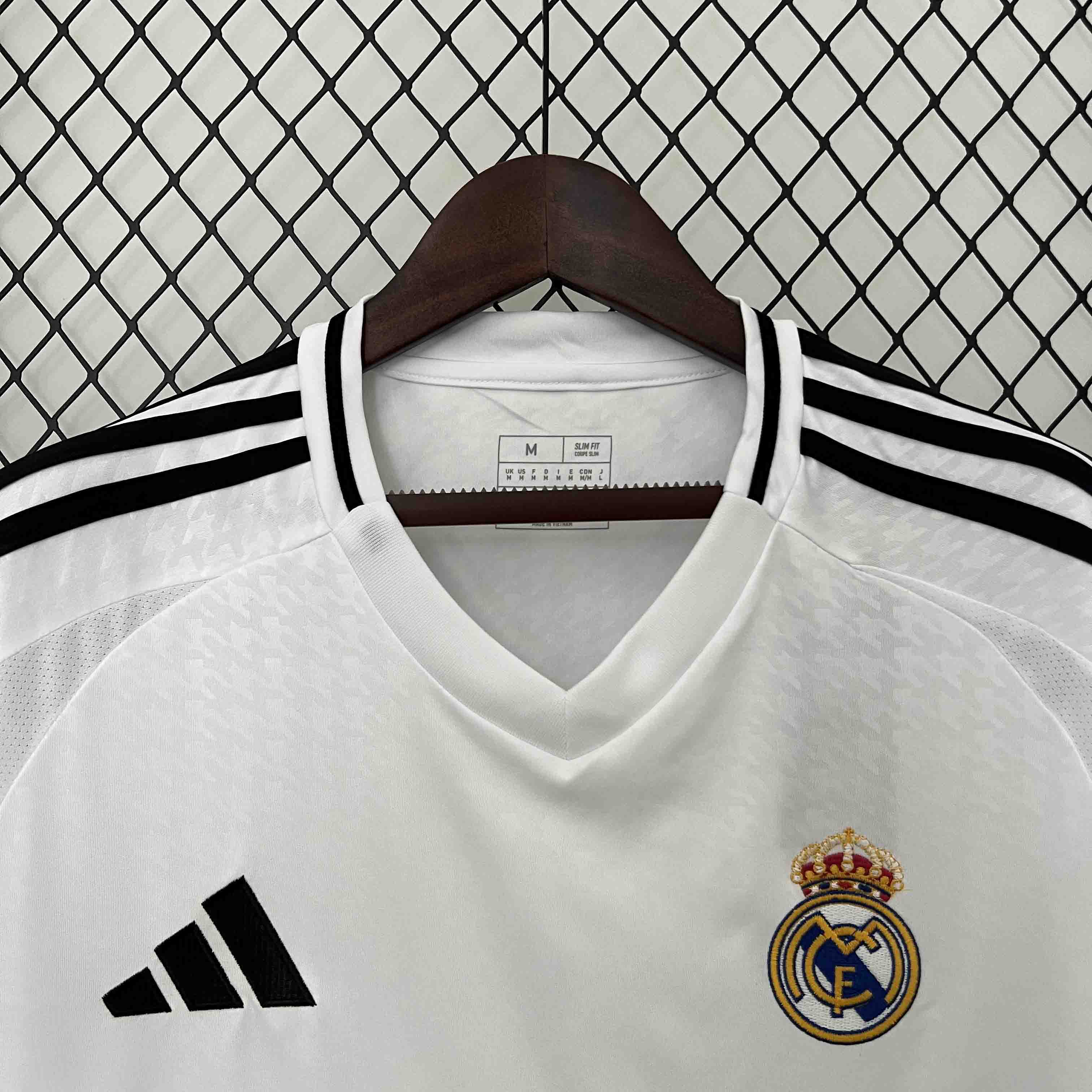 24-25 Real Madrid Home Fans Jersey/ 24-25皇马主场球迷版