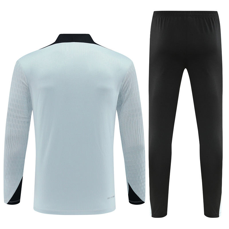 24-25 Barcelona grey Player Version Training Suit/24-25巴萨半拉训练服,球员版