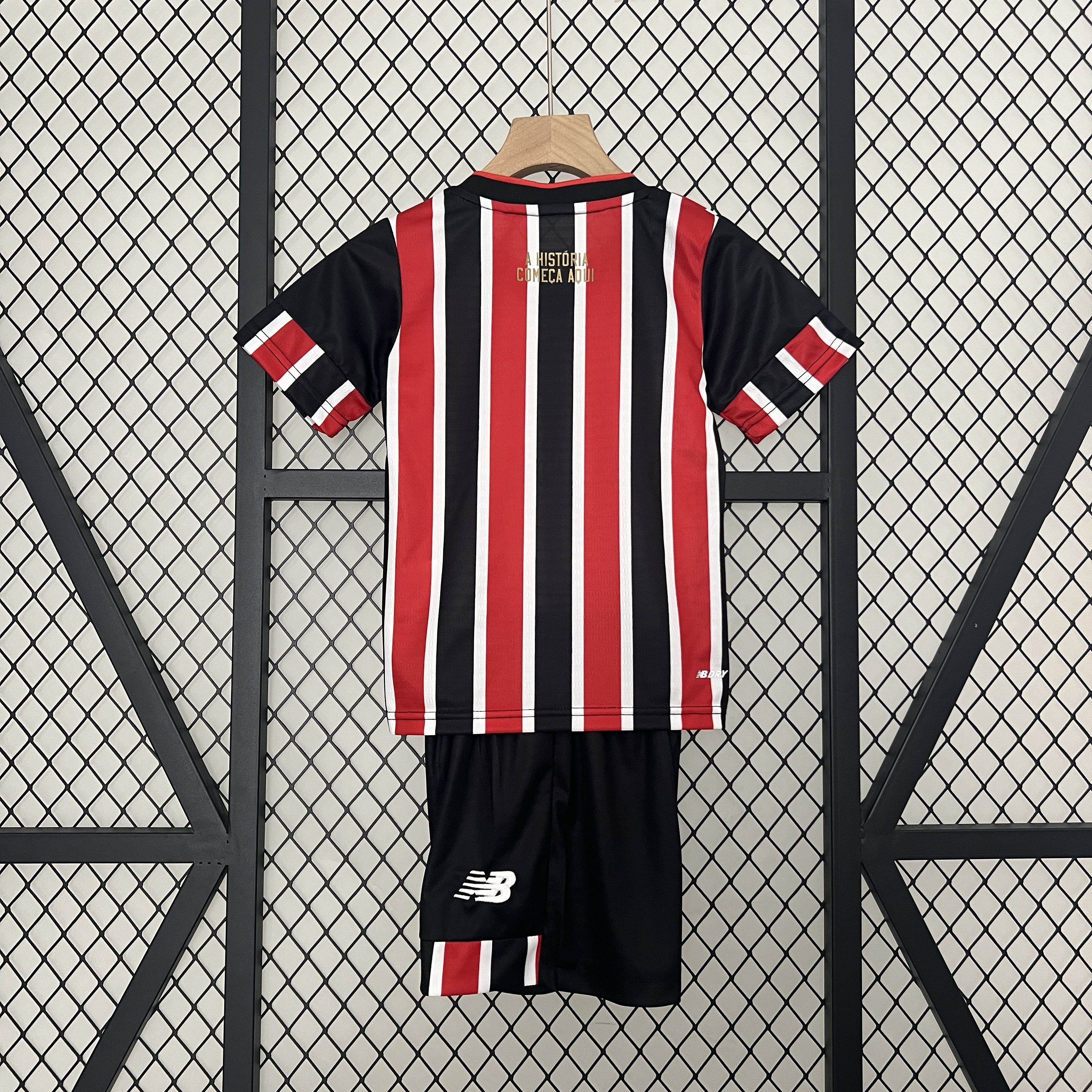 24-25 Sao Paulo Away Kids Kit/24-25圣保罗客场童装