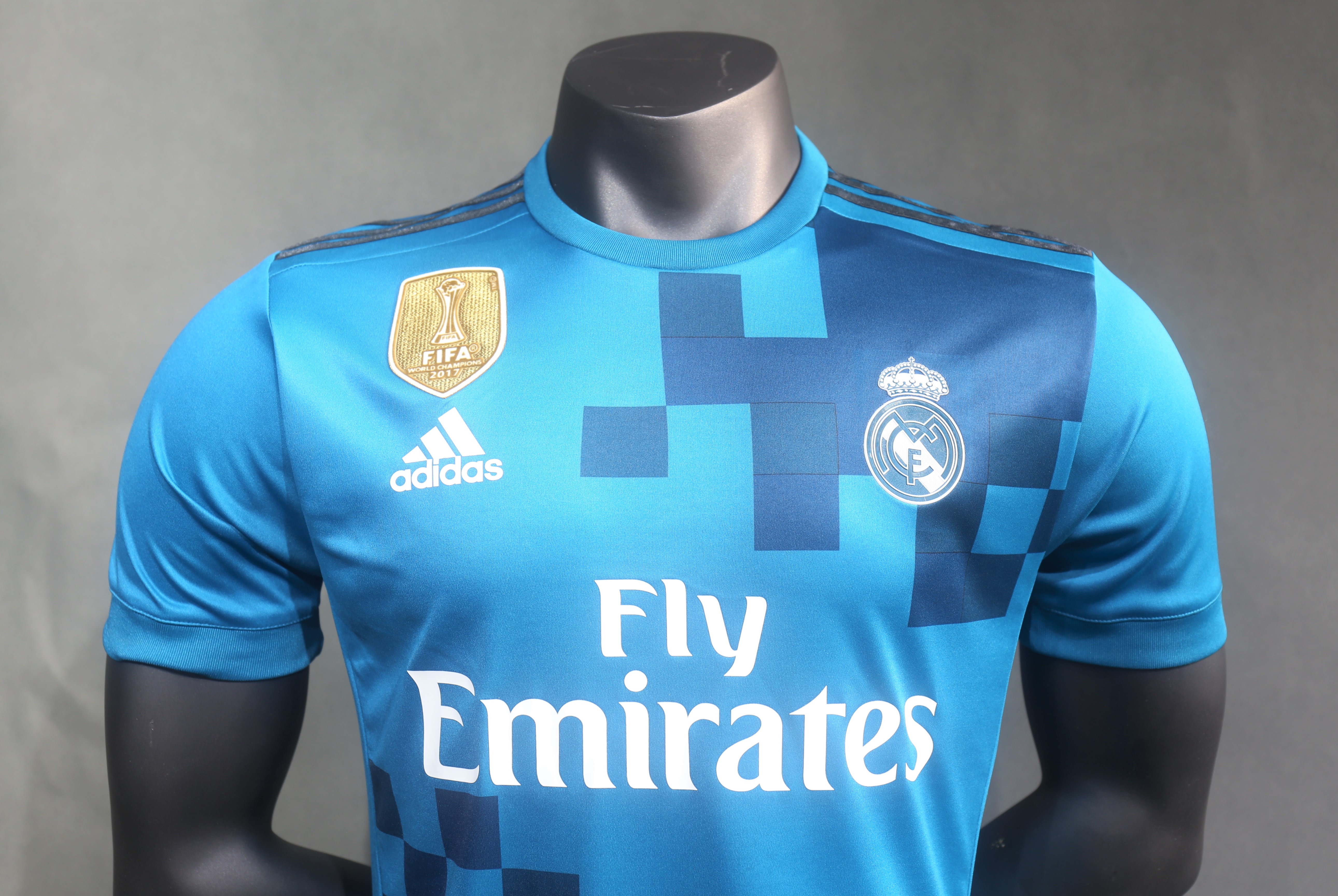 17-18 Real Madrid Third Player Retro Jersey/ 17-18 皇马二客复古球员