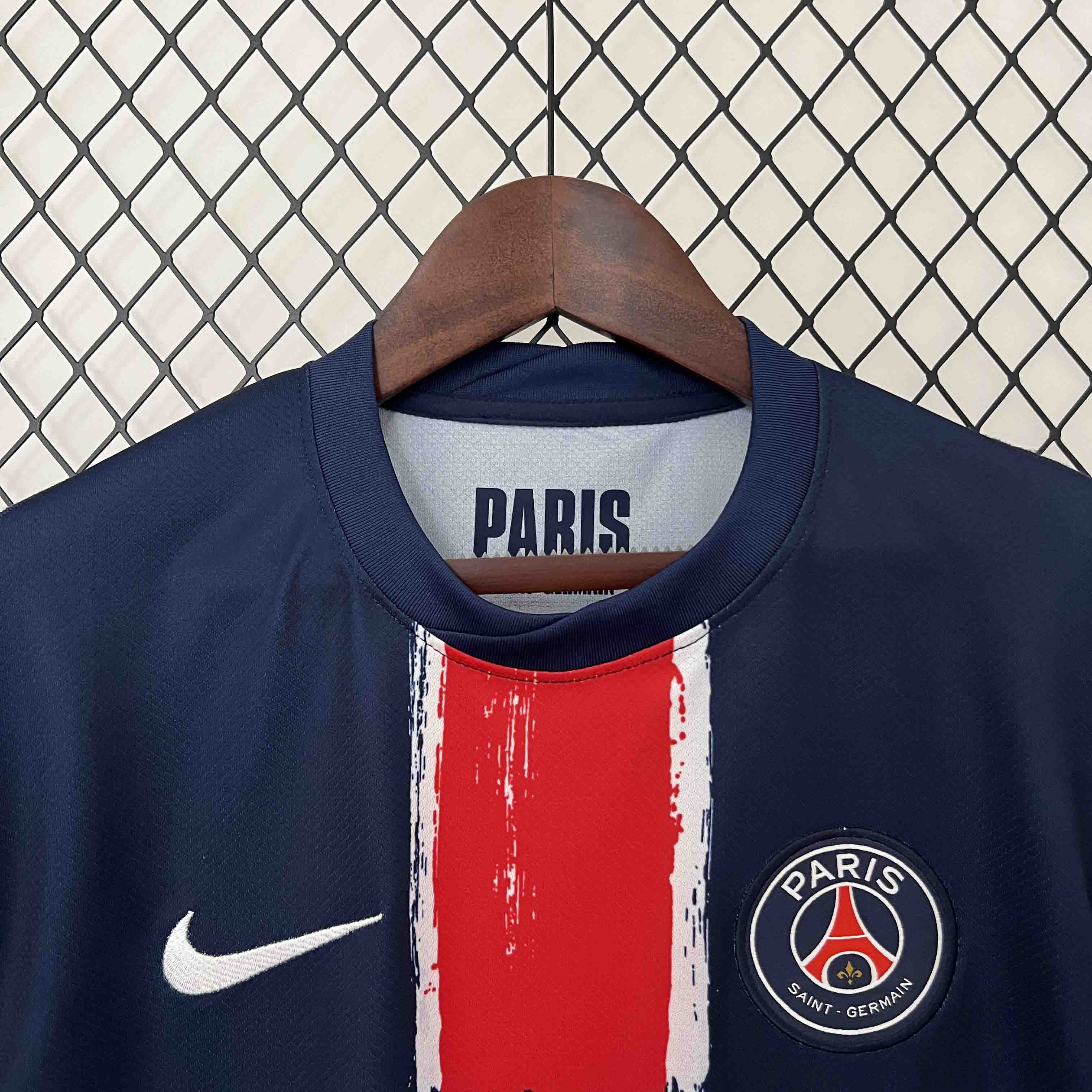 24-25 PSG Home Fans Jersey/ 24-25 PSG主场球迷版