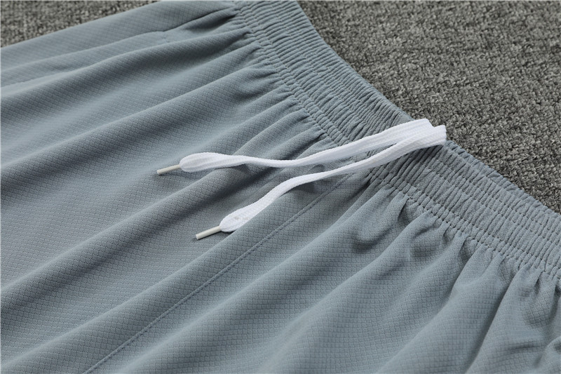 24-25 Atletico Madrid Light Blue Short Sleeve Training Suit/ 24-25 马竞浅蓝色短袖训练服