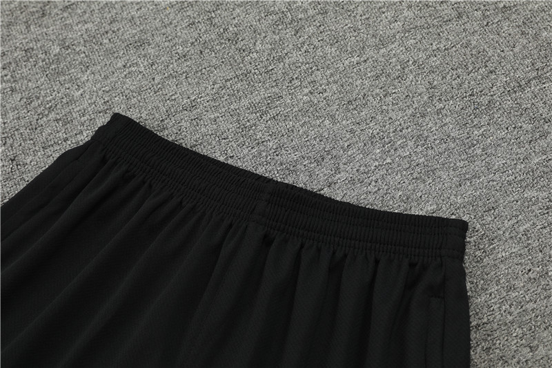 24-25 PSG Black and Gold Short Sleeve Training Suit/ 24-25 PSG 黑金短袖训练服