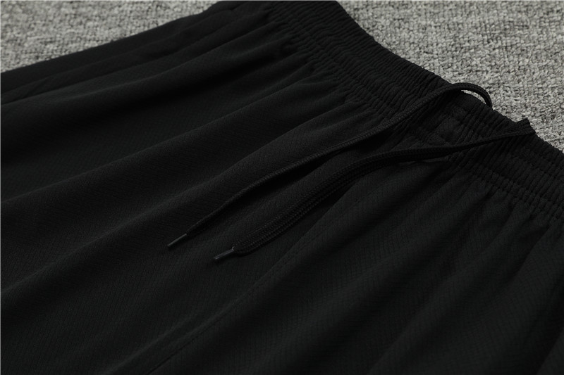 24-25 PSG Black and Gold Short Sleeve Training Suit/ 24-25 PSG 黑金短袖训练服