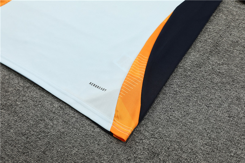 24-25 Real Madrid Light Blue Short Sleeve Training Suit/ 24-25 皇马浅蓝色短袖训练服