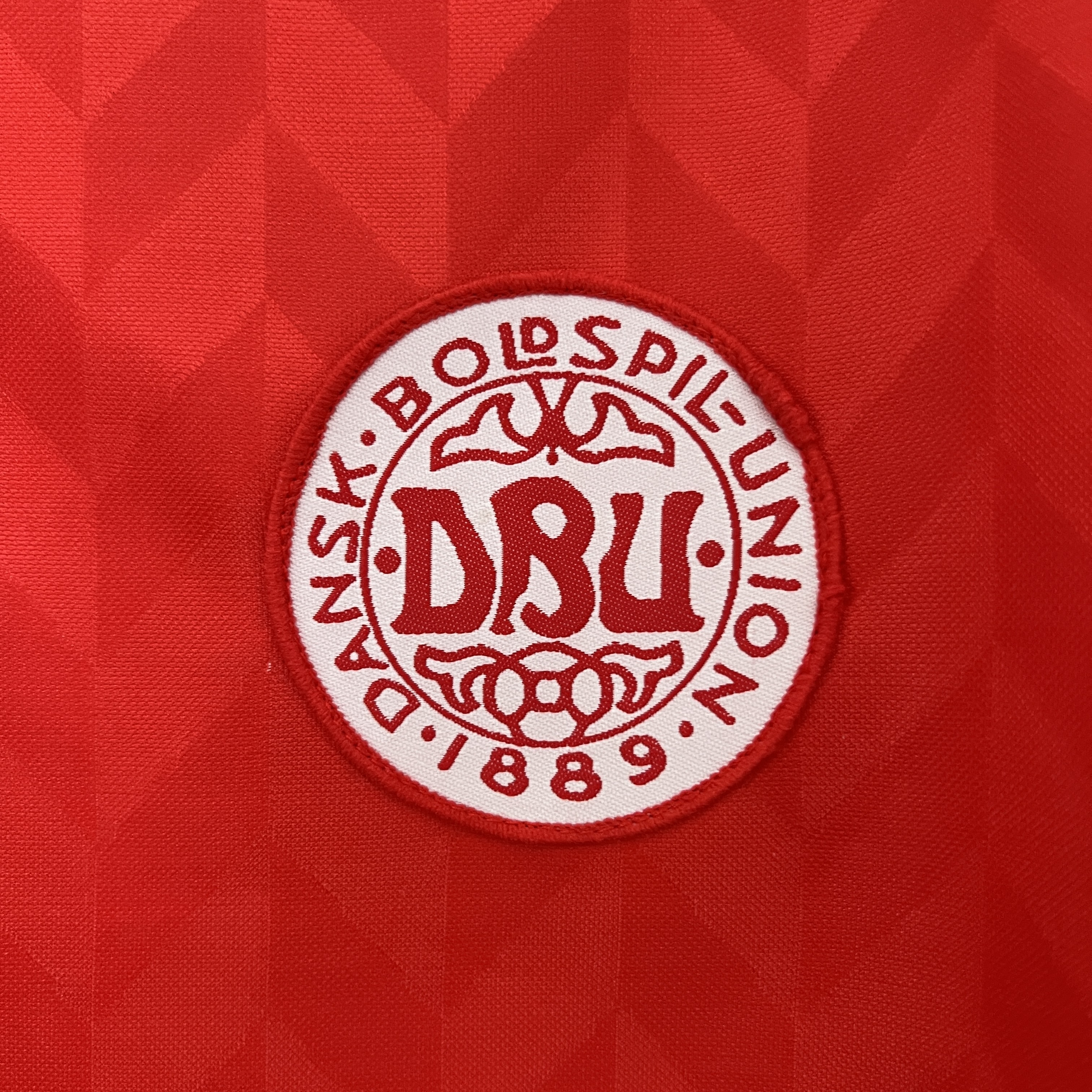 1988 Denmark Home Retro Jersey/ 1988 丹麦主场