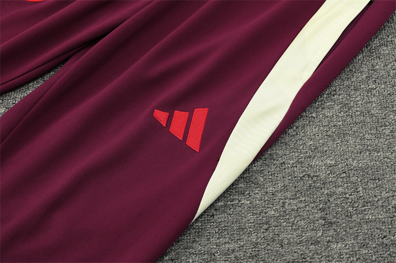 24-25 Bayern Munich Red Training Suit/24-25拜仁半拉训练服