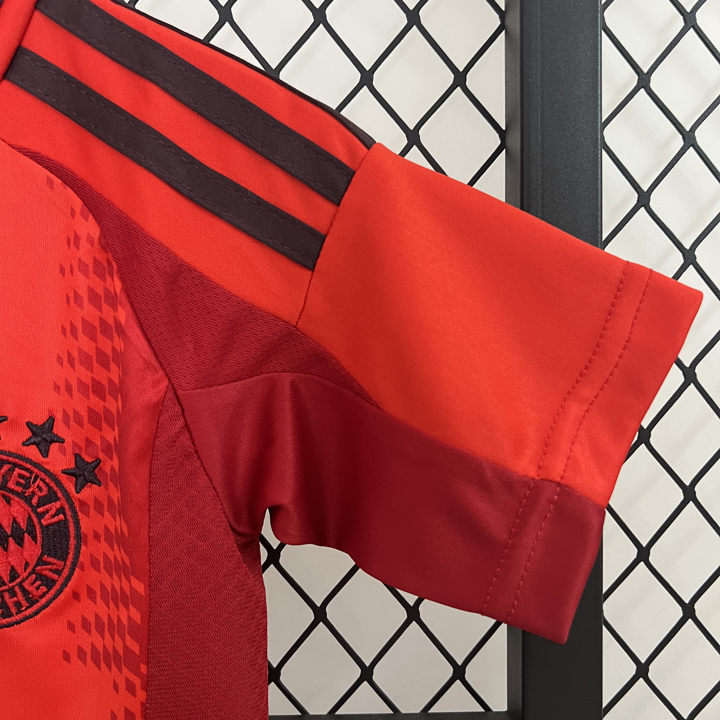24-25 Bayern Munich Home Kids Kit/ 24-25 拜仁主场童装
