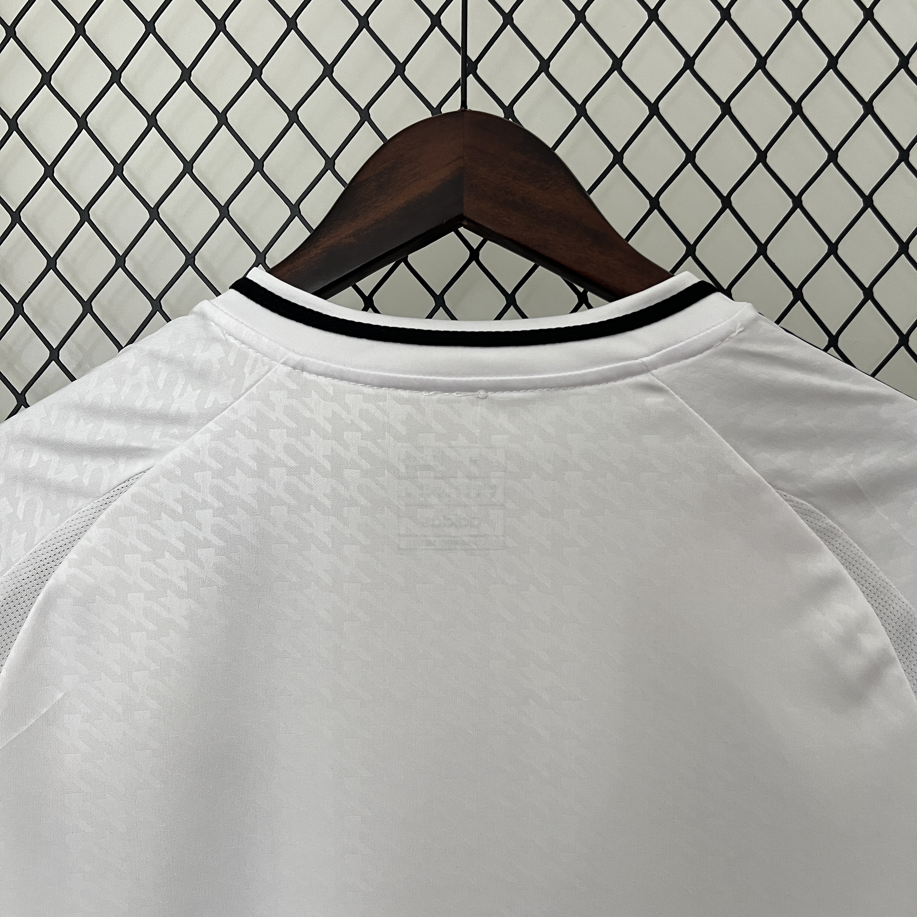 24-25 Real Madrid Home Woman Jersey/ 24-25皇马主场女装