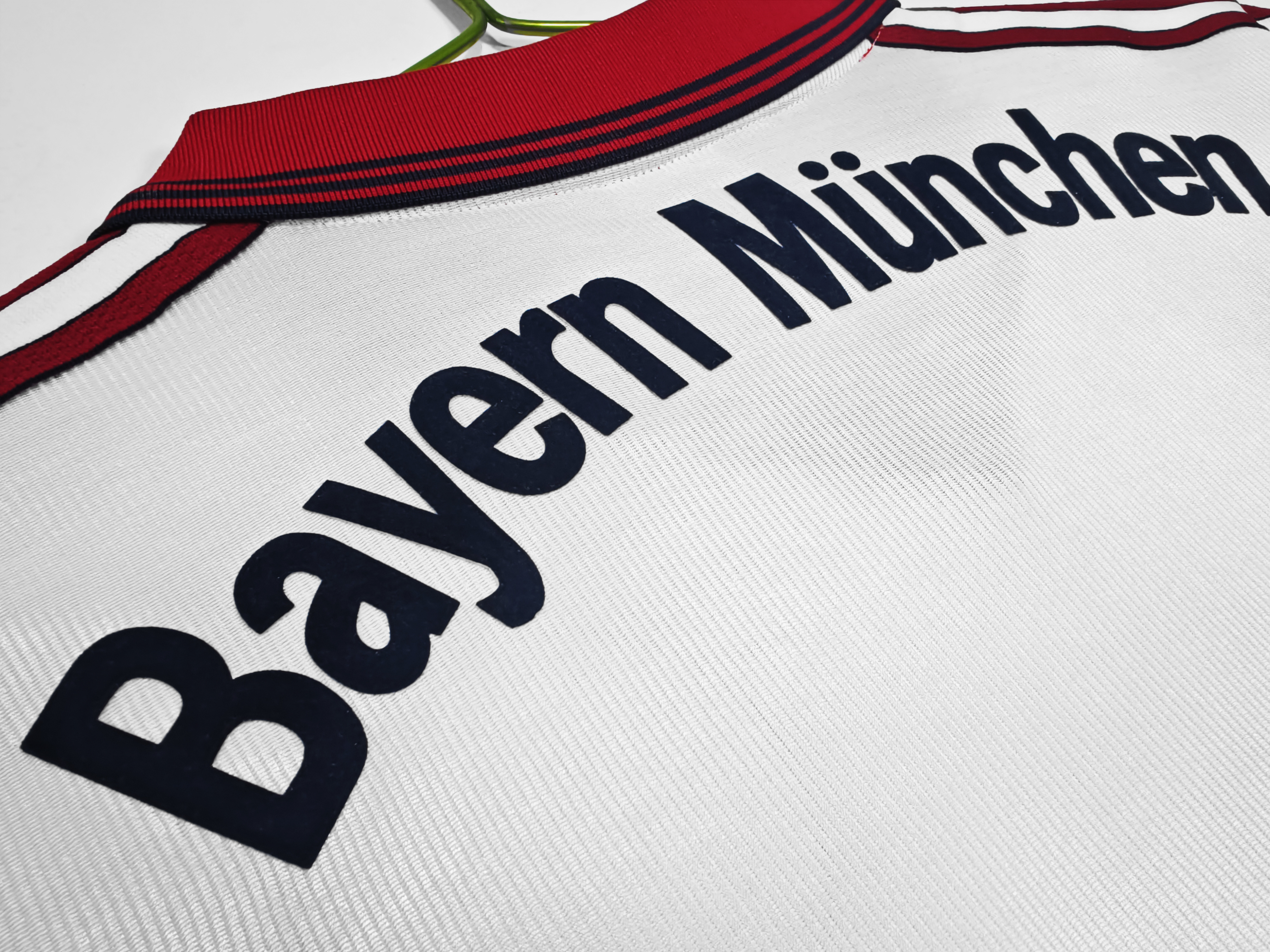 98-00 Bayern Munich Away Retro Jersey/ 98-00 拜仁客场