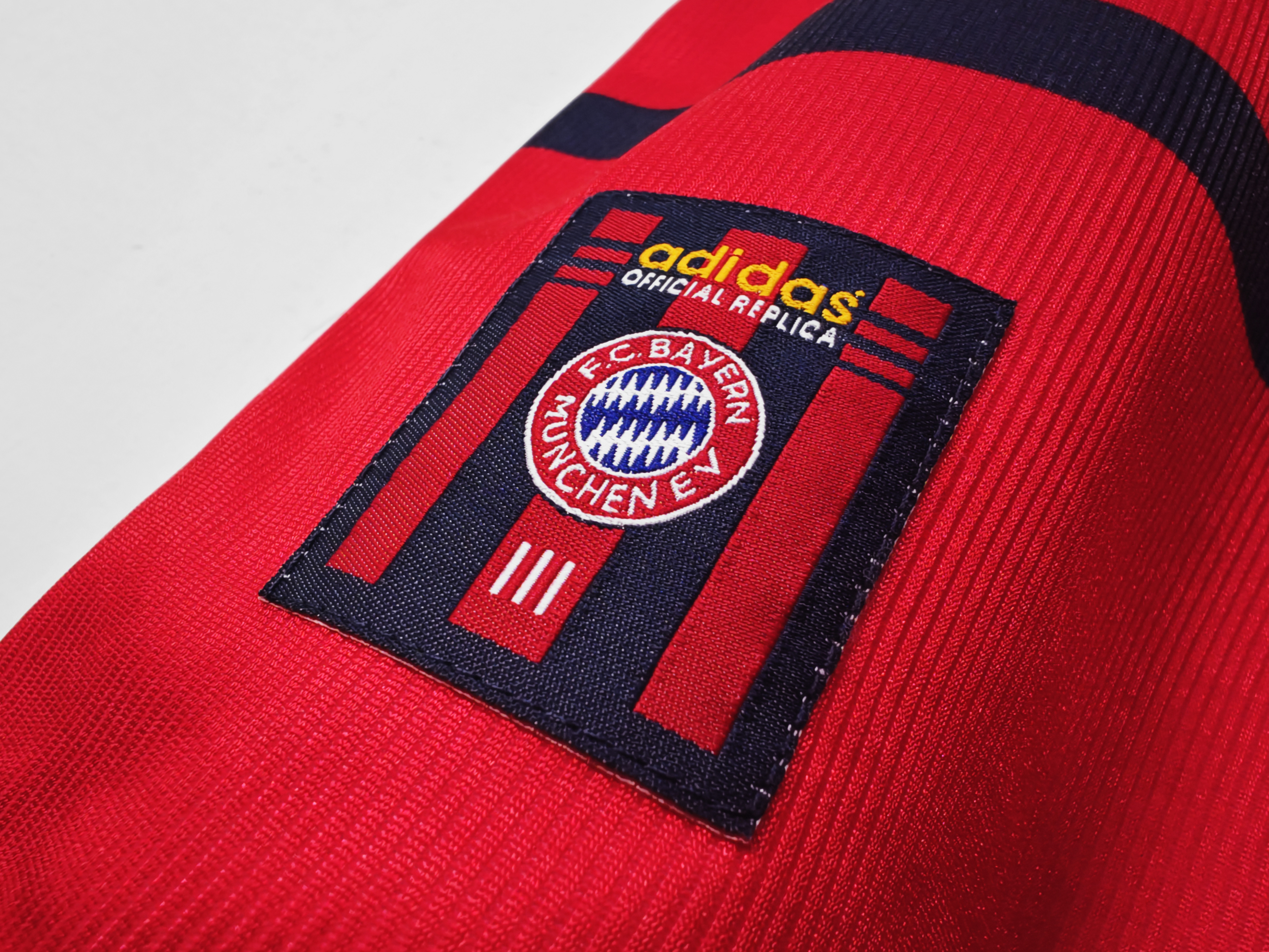 98-00 Bayern Munich Away Retro Jersey/ 98-00 拜仁客场