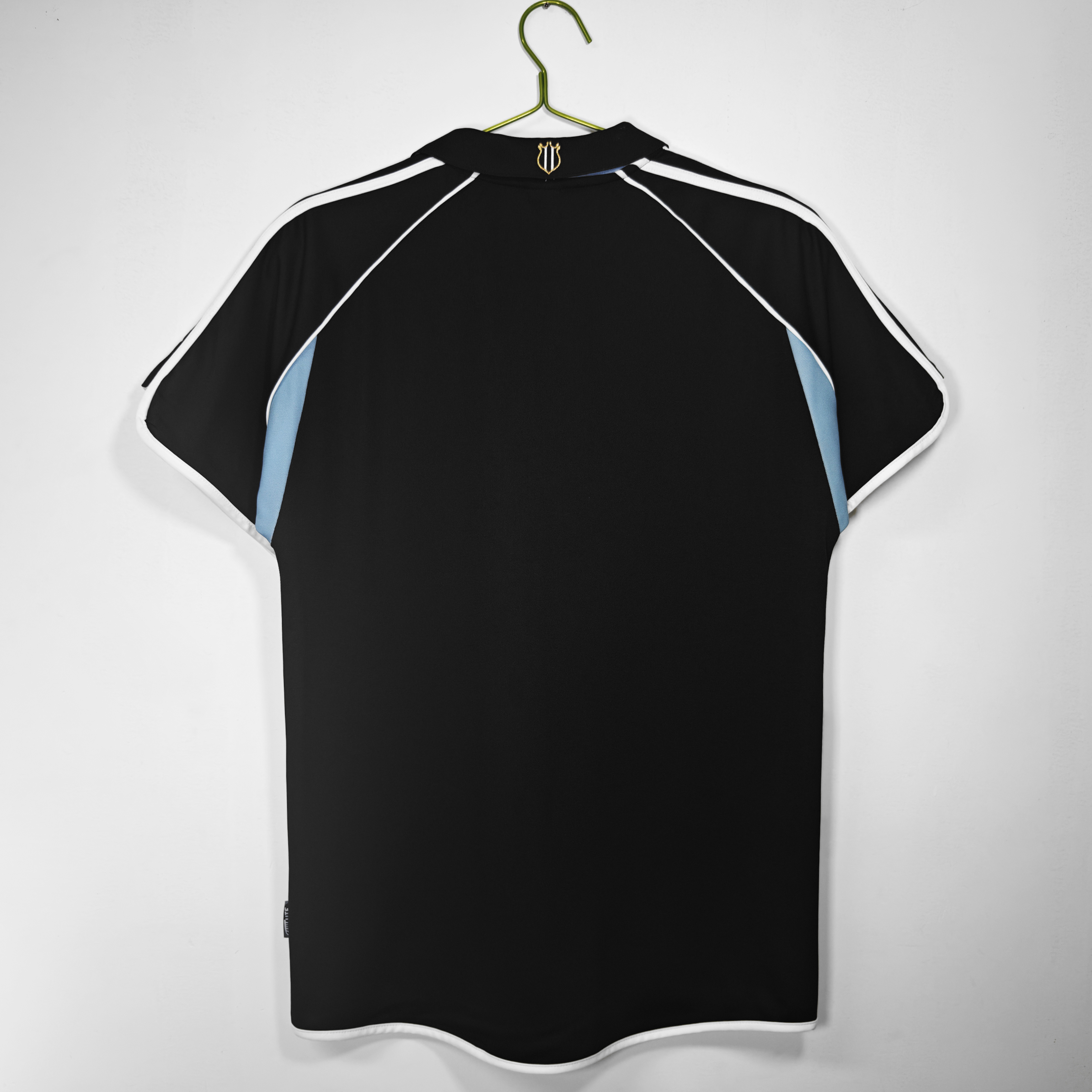00-01 Newcastle United Away Retro Jersey/ 00-01 纽卡斯尔联客场
