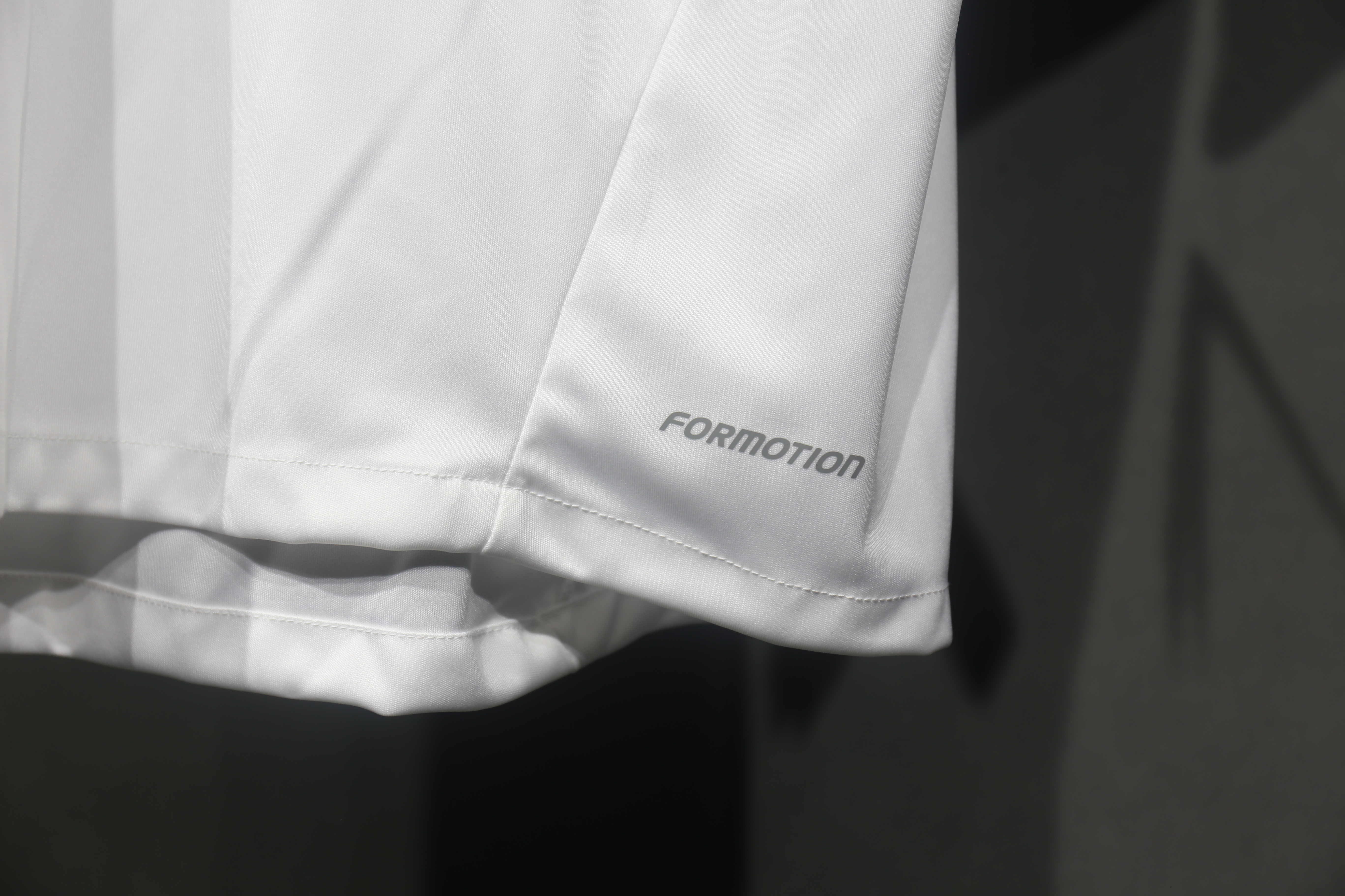 11-12 Real Madrid Home Player Retro Jersey/11-12 皇马主场球员