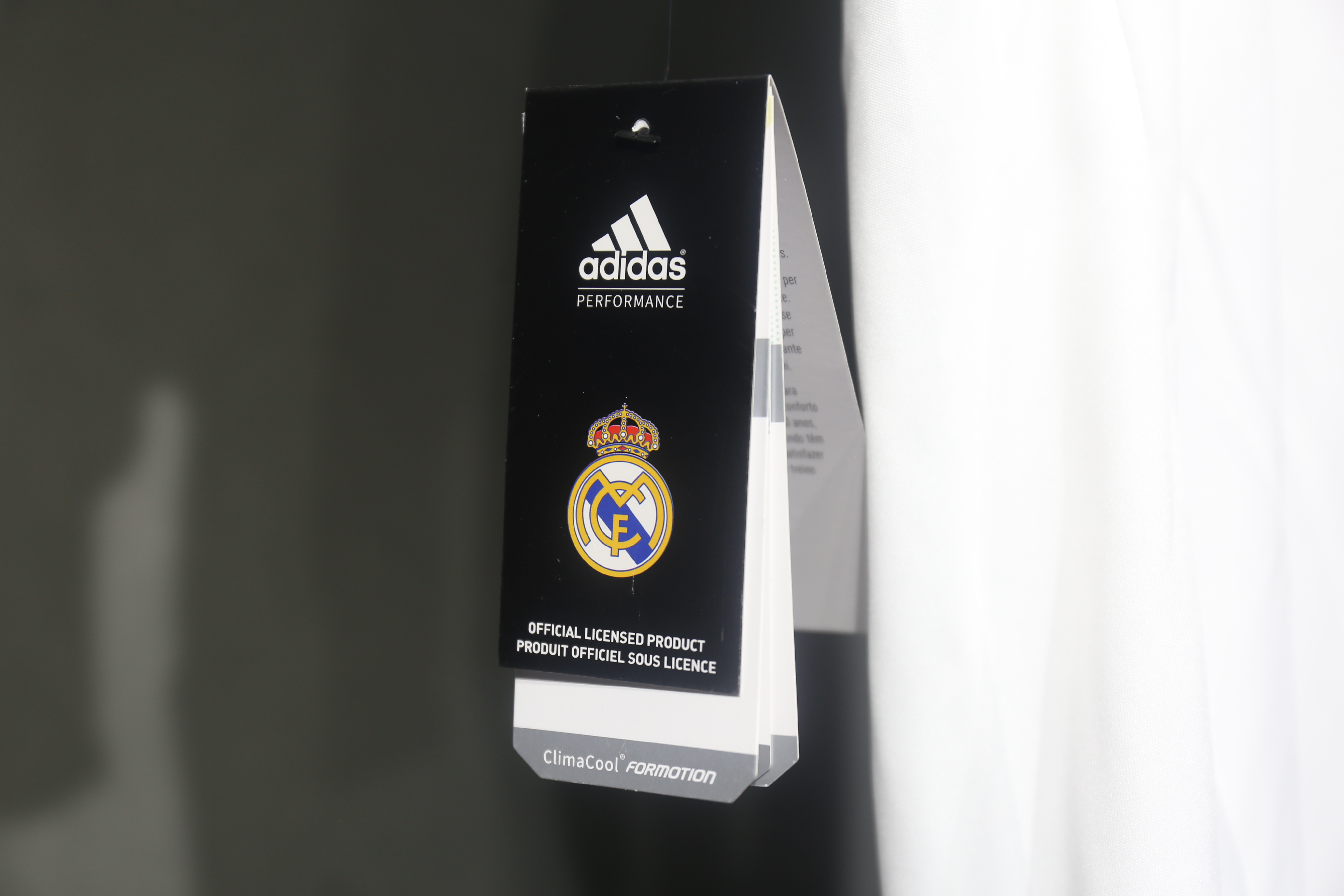 11-12 Real Madrid Home Player Retro Jersey/11-12 皇马主场球员