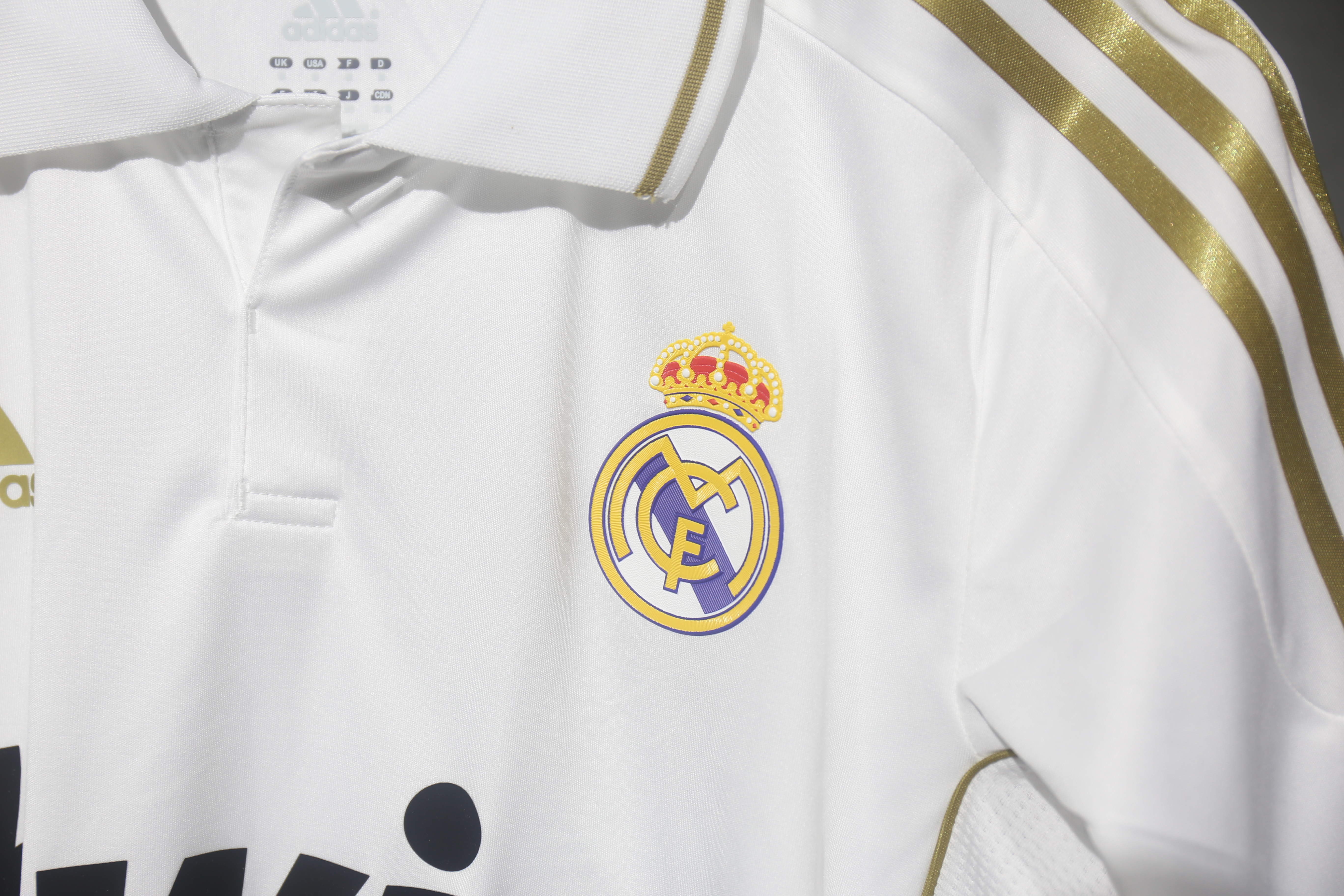 11-12 Real Madrid Home Player Retro Jersey/11-12 皇马主场球员
