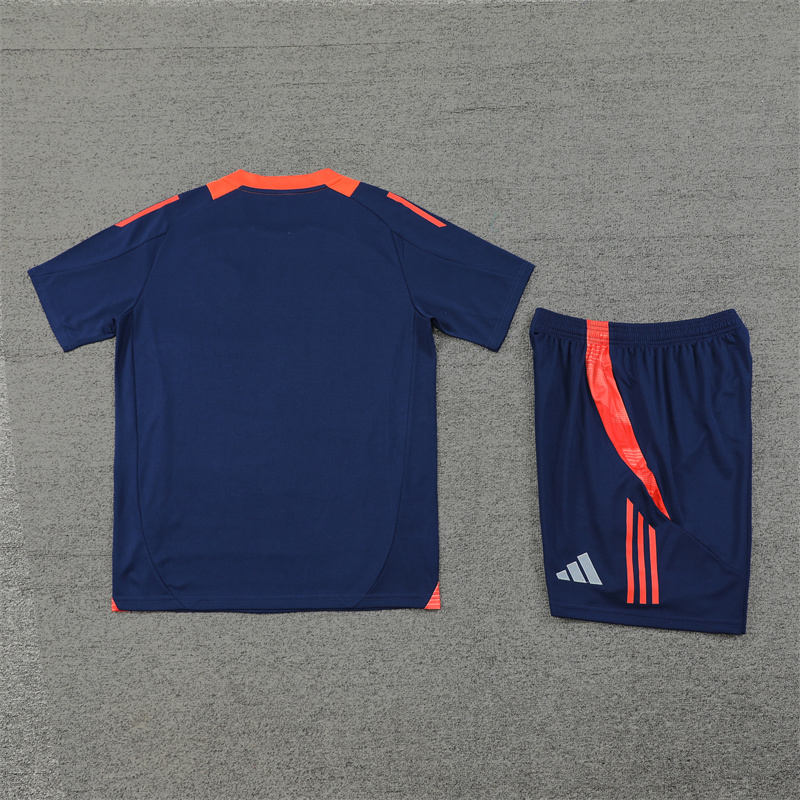 24-25 Manchester United Blue Short Sleeve Training Suit/ 24-25 曼联蓝色短袖训练服