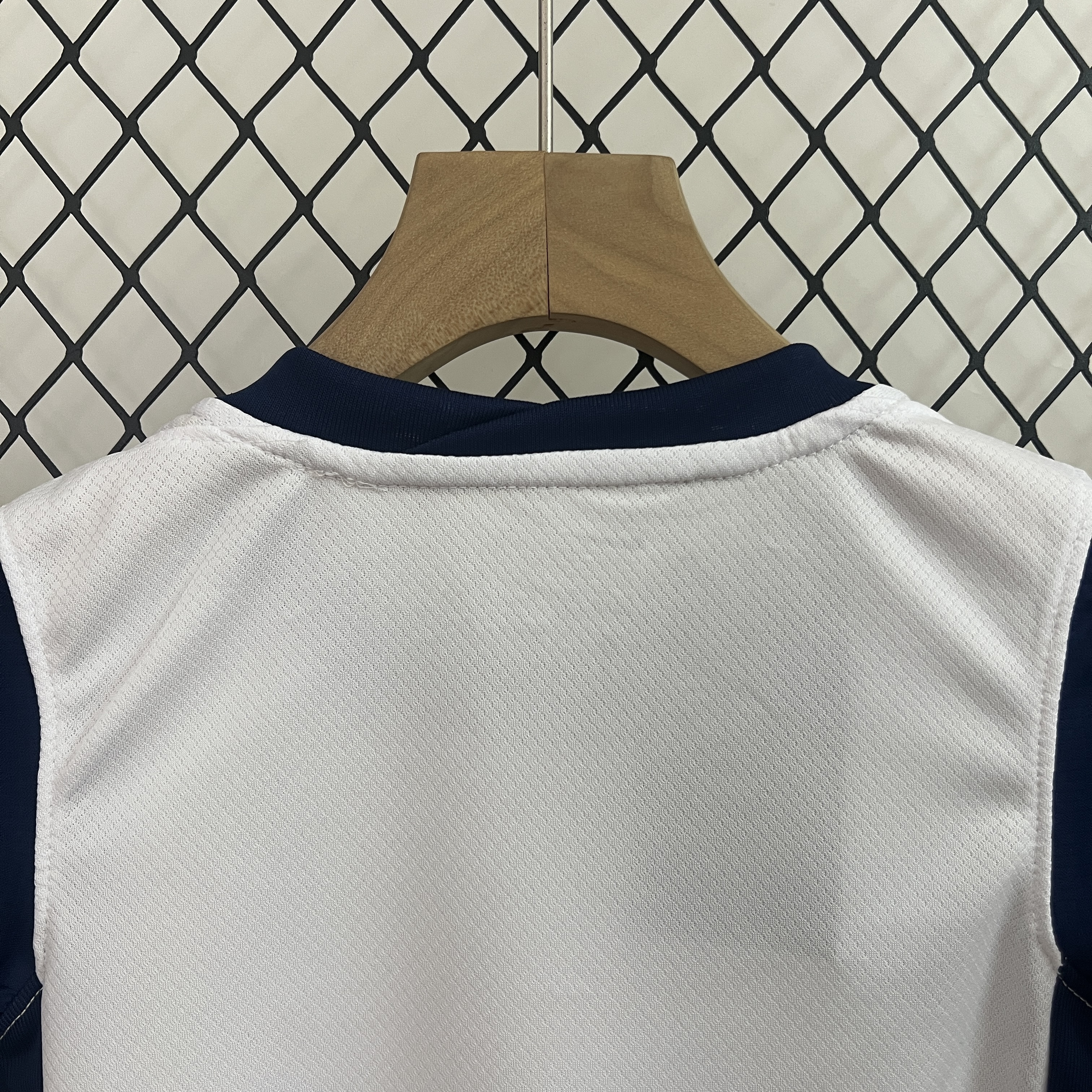 24-25 Tottenham Hotspur Home Kids Kit/ 24-25 热刺主场童装