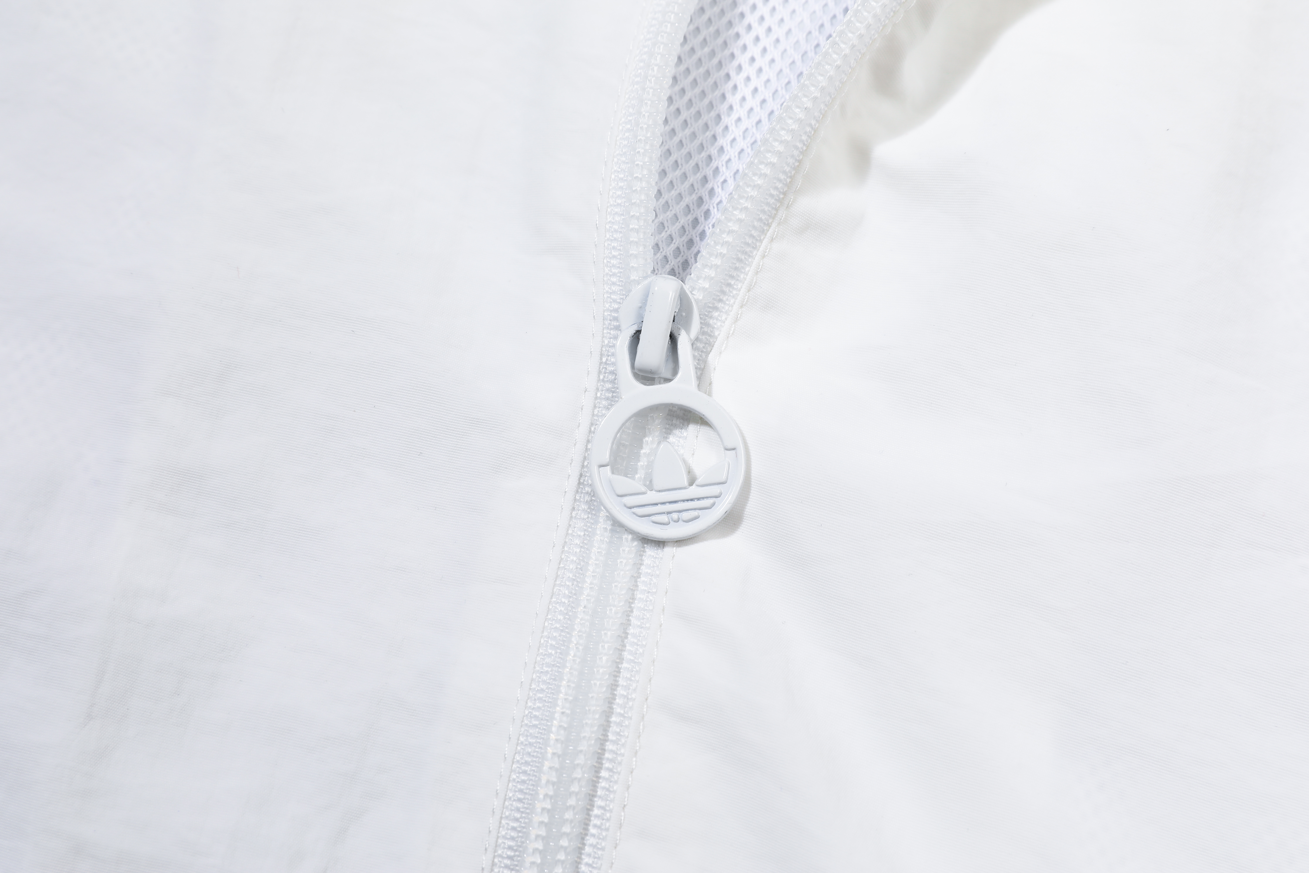 24-25 Real Madrid Retro Windbreaker Suit/24-25 皇马复古风衣套装