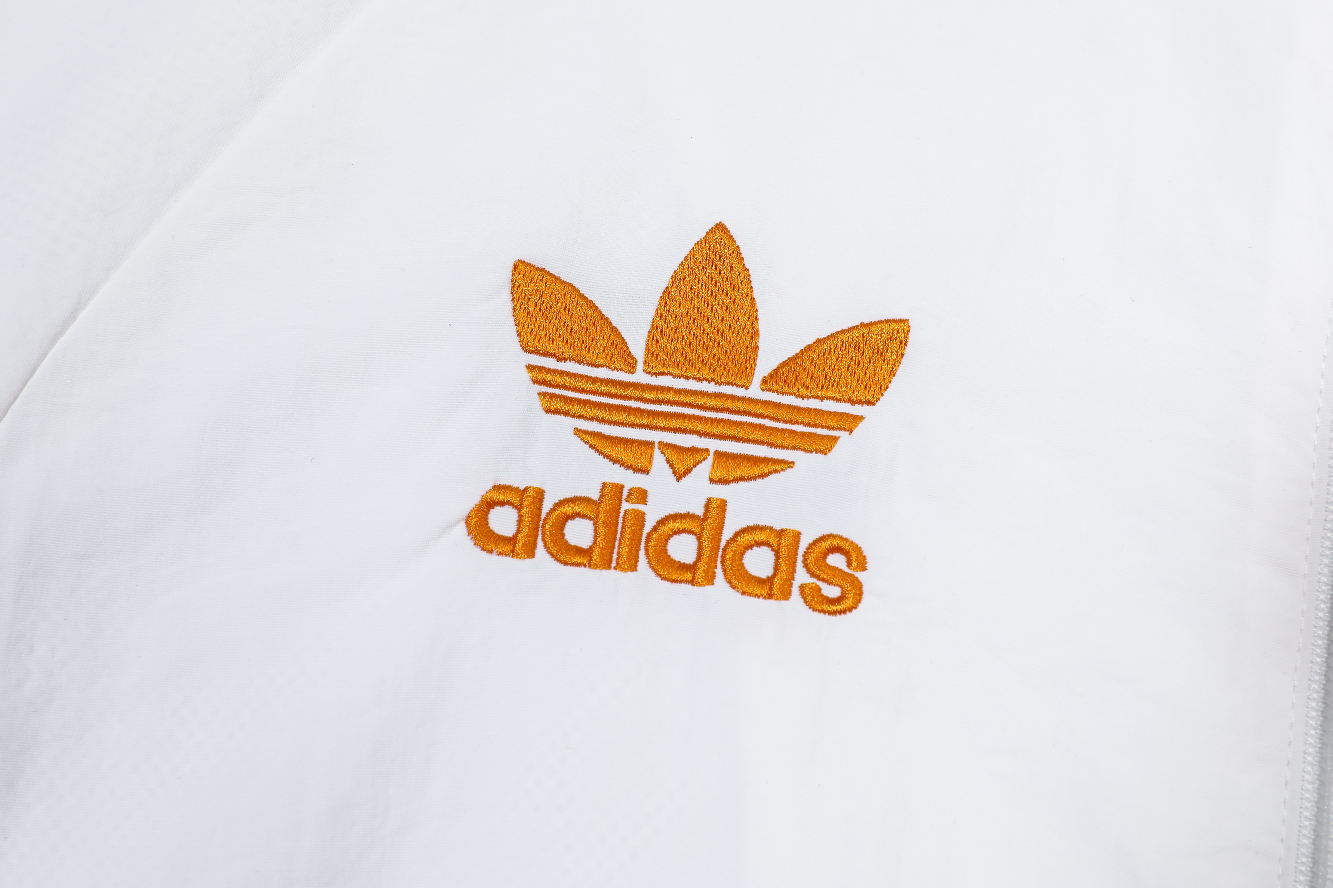 24-25 Real Madrid Retro Windbreaker Suit/24-25 皇马复古风衣套装