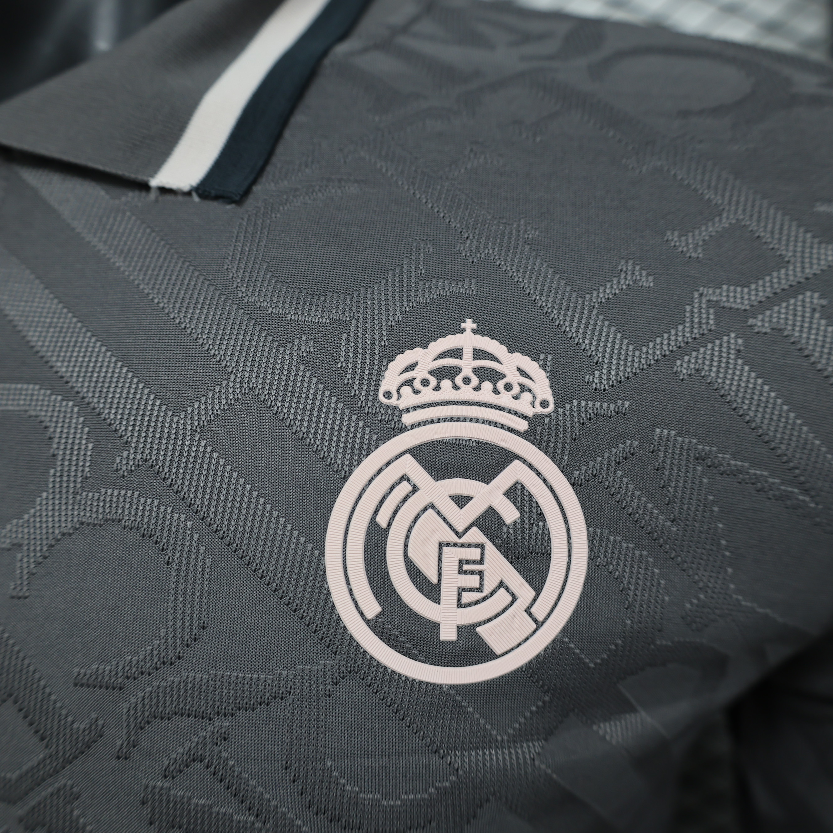 24-25 Real Madrid Third Player Long Sleeve Jersey/24-25皇马第二客场球员版长袖