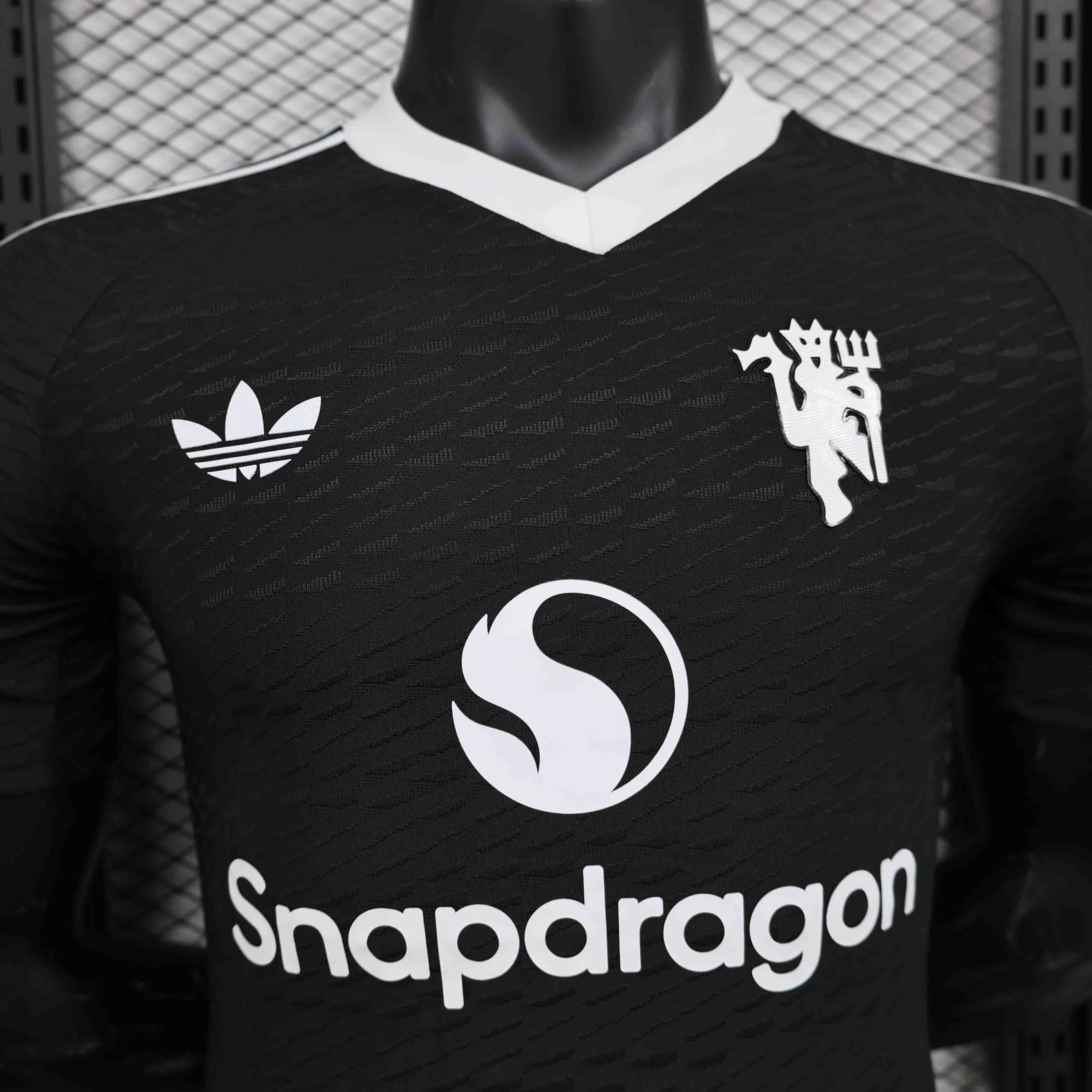 24-25 Manchester United Black GK Player Jersey/24-25 曼联黑色守门员球员