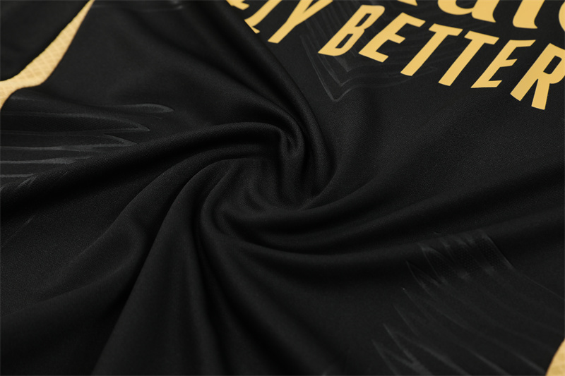 24-25 Real Madrid Player Version Training Suit/24-25皇马半拉训练服,球员版