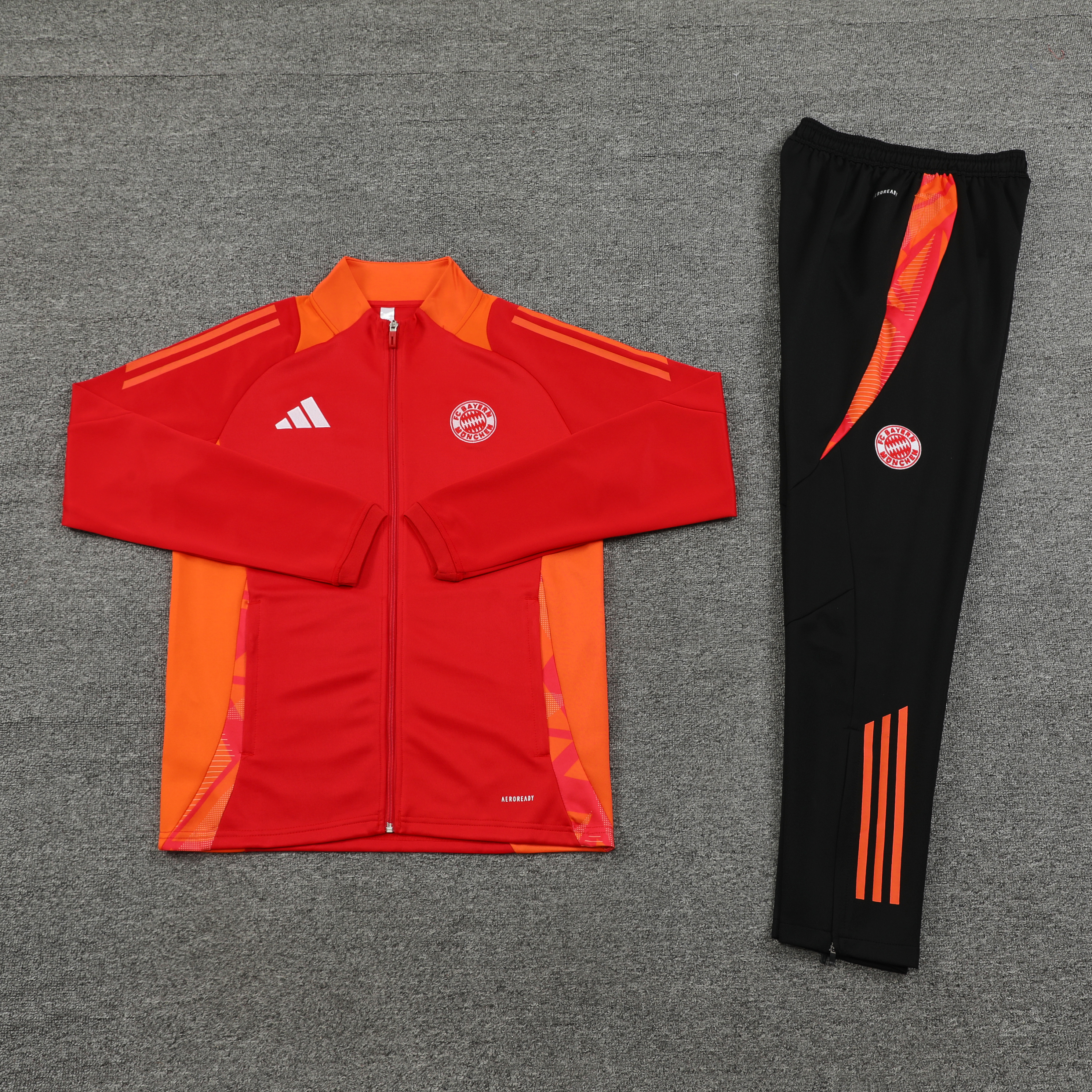 24-25 Bayern Munich Red Jacket Tracksuit/ 24-25拜仁红色夹克训练服