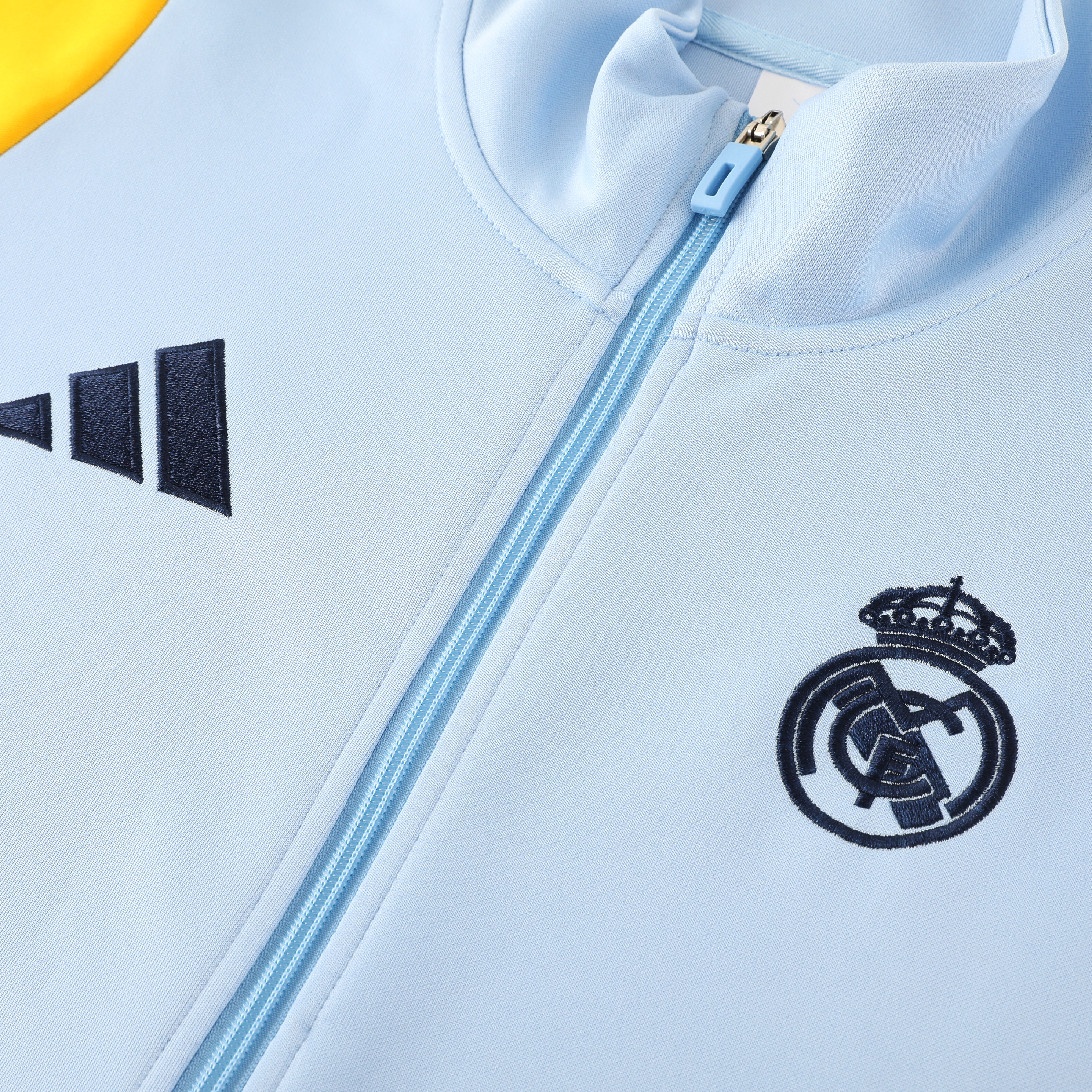 24-25 Real Madrid Light Blue Jacket Tracksuit/ 24-25 皇马浅蓝夹克训练服