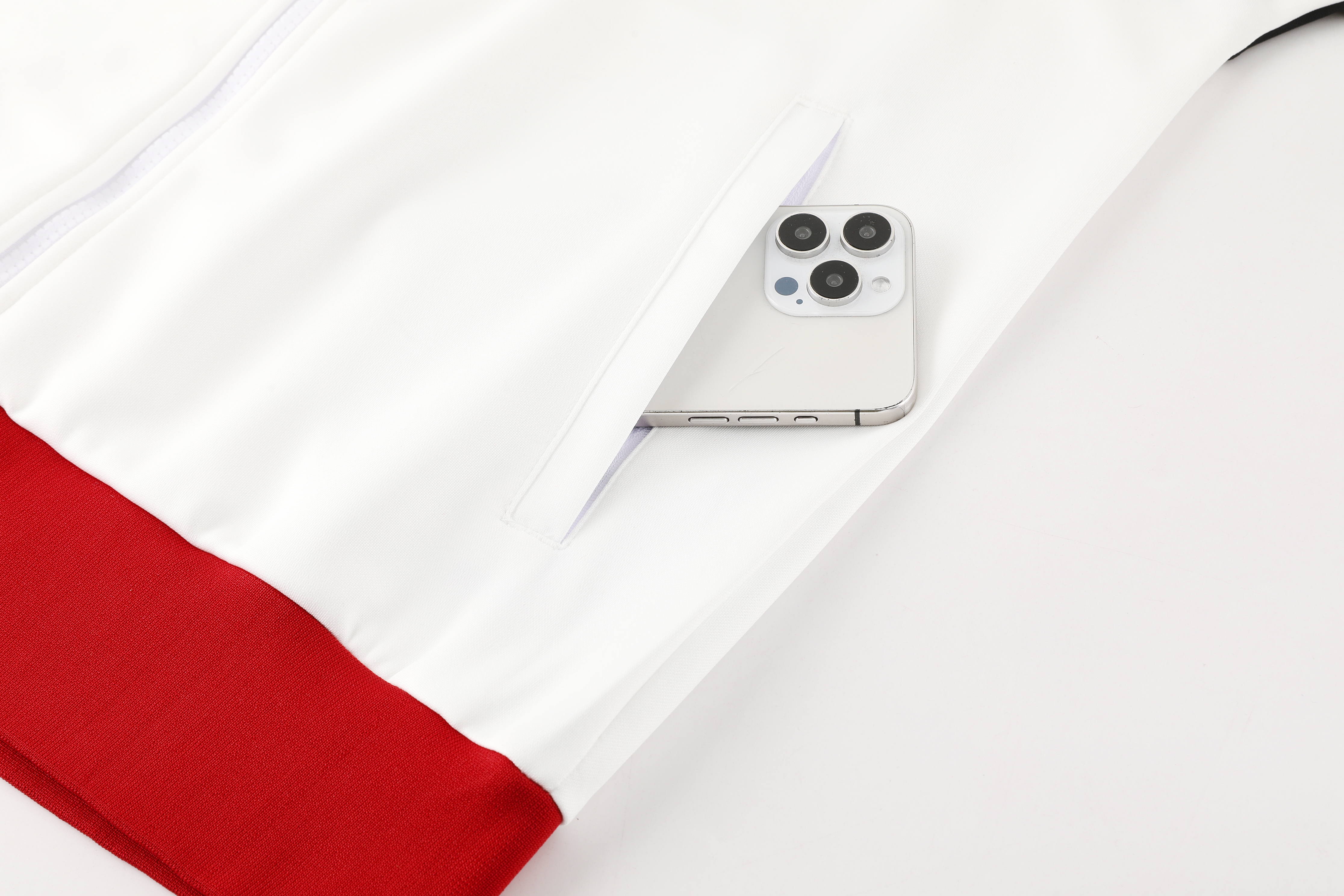 24-25 Liverpool White Jacket Tracksuit/ 24-25利物浦白色夹克训练服