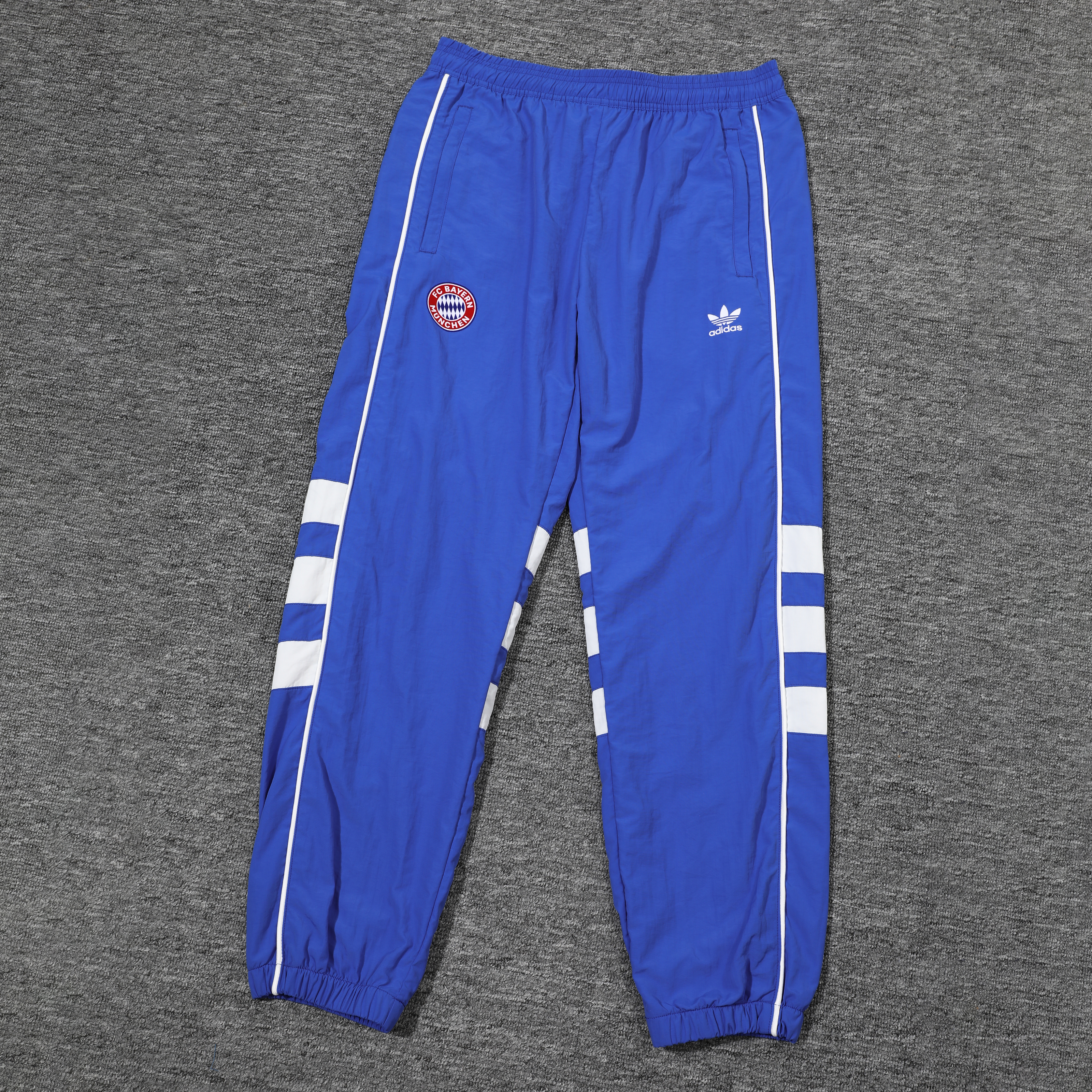 24-25 Bayern Munich Retro Windbreaker Suit/24-25拜仁复古风衣套装