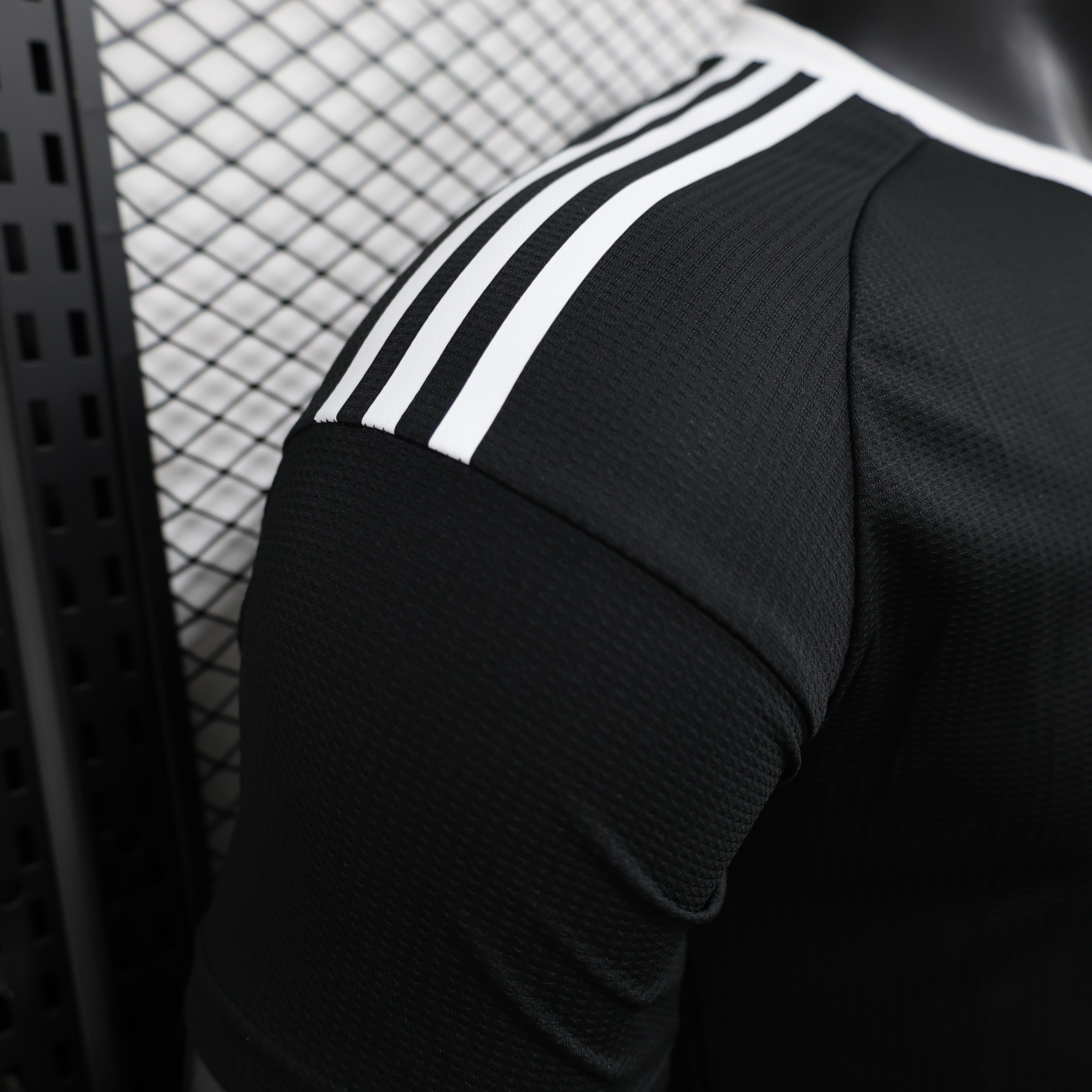 24-25 Real Madrid Black Goal Keeper Player Jersey/24-25皇马黑色守门员球员版
