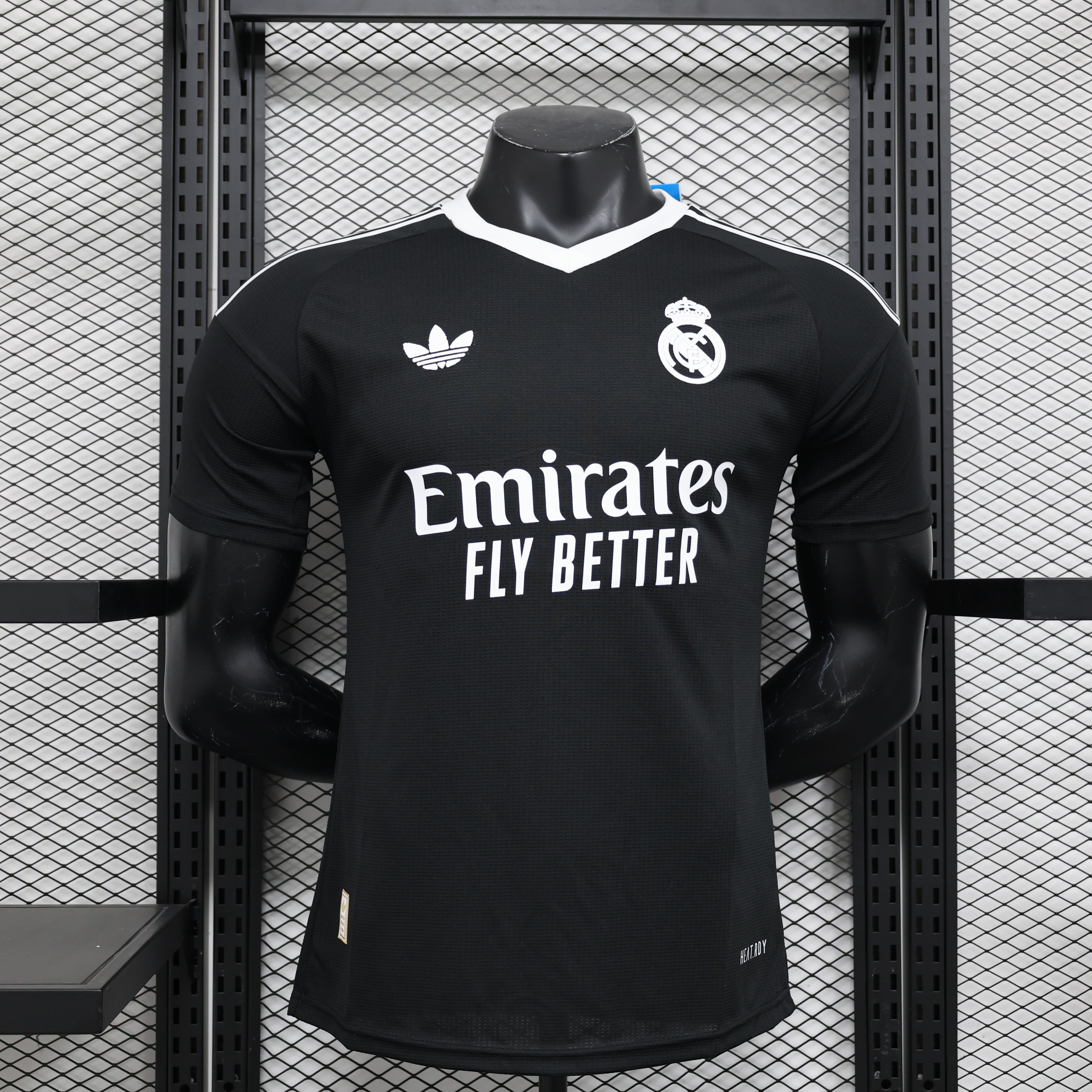24-25 Real Madrid Black Goal Keeper Player Jersey/24-25皇马黑色守门员球员版