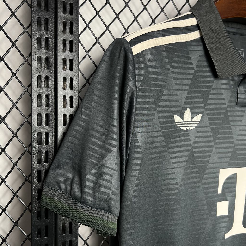 24-25 Bayern Munich Special Fans Jersey/ 24-25 拜仁特别版