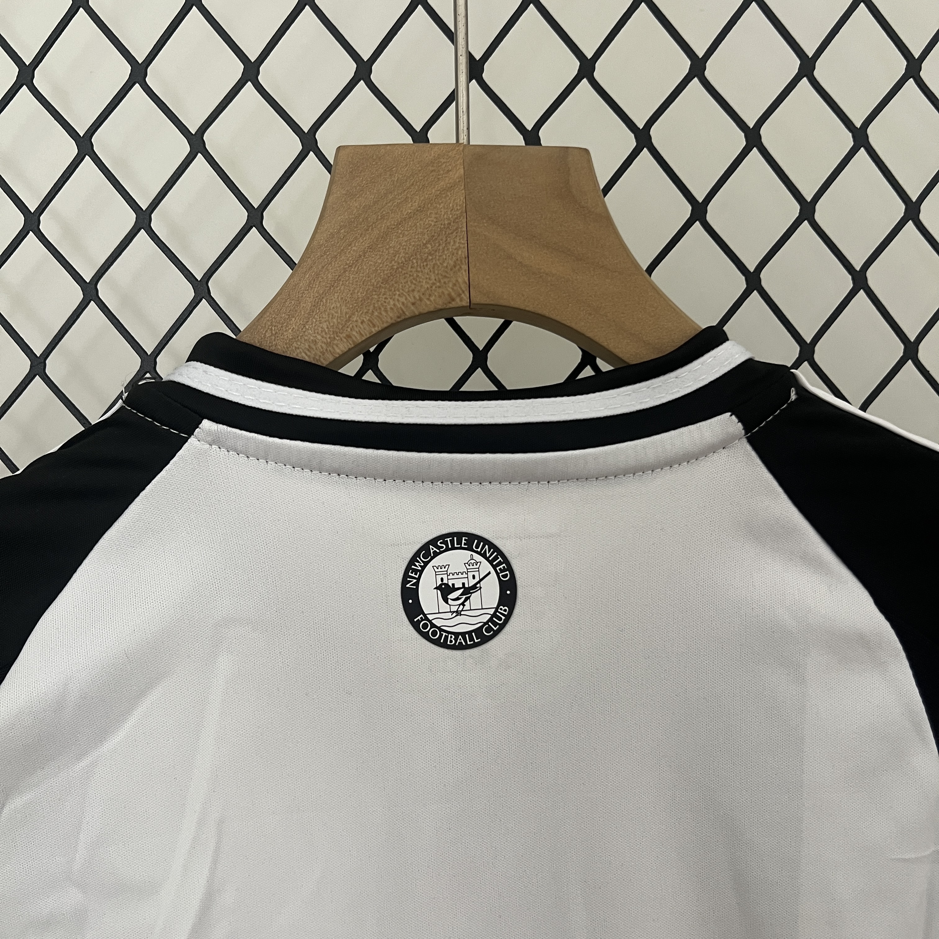 24-25 Newcastle United Home Kids Kit/24-25纽卡斯尔联主场童装