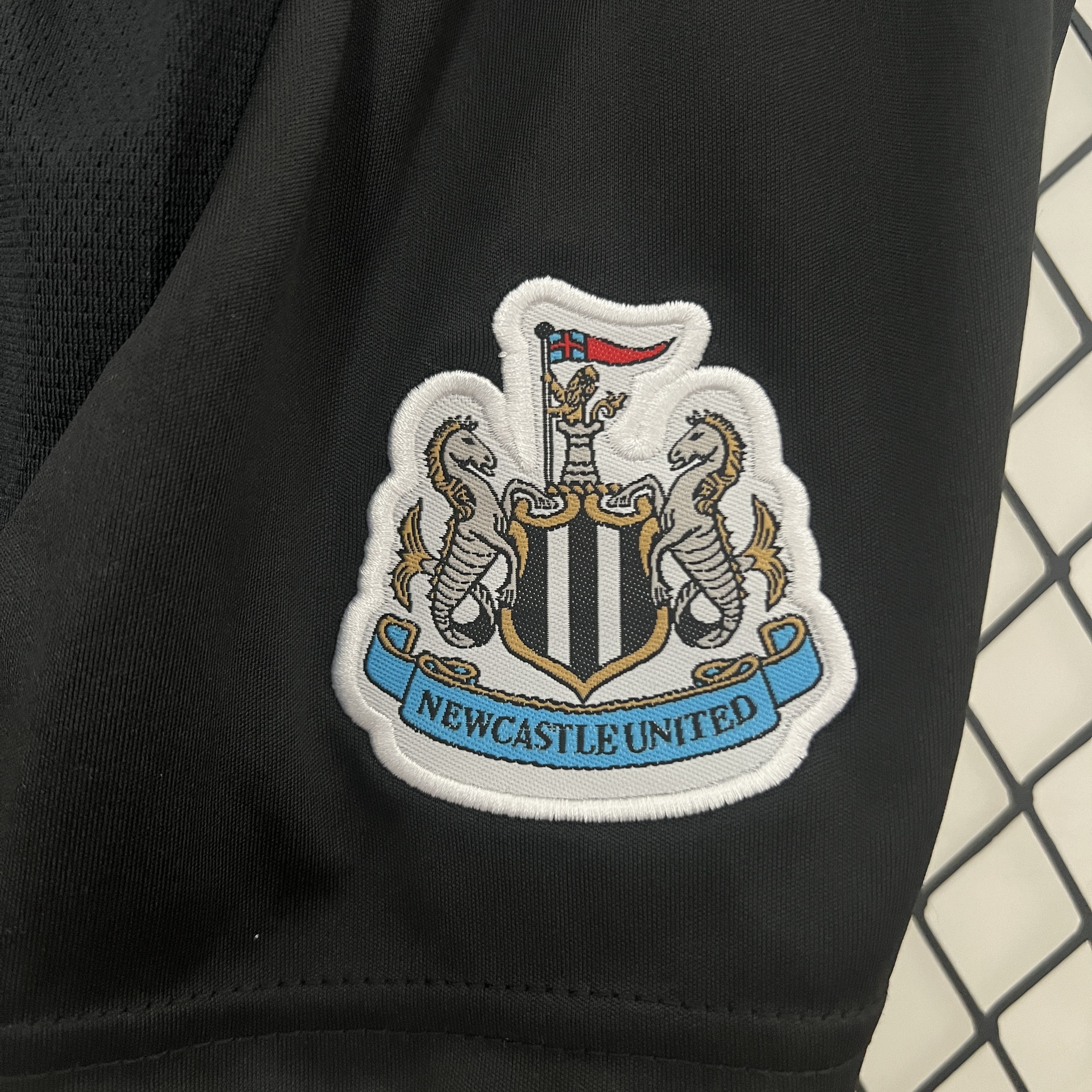 24-25 Newcastle United Home Kids Kit/24-25纽卡斯尔联主场童装