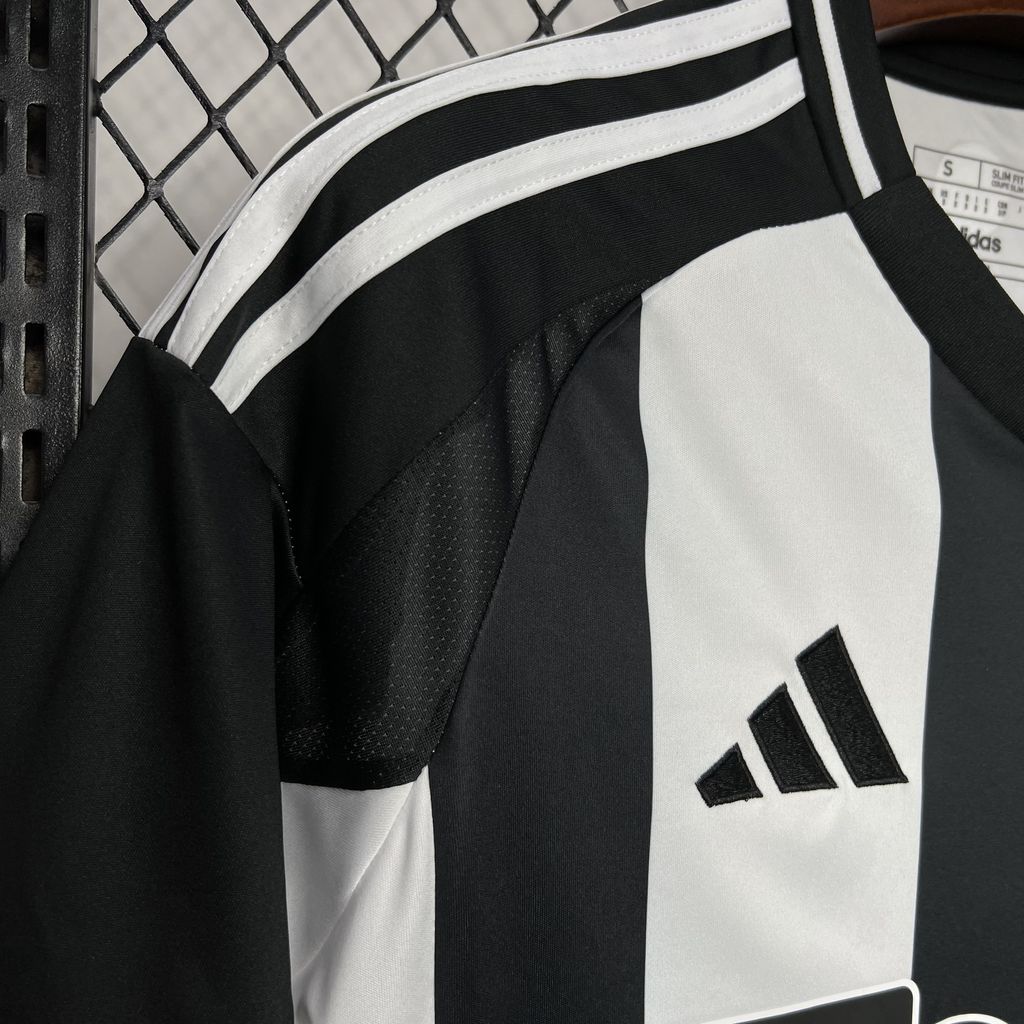 24-25 Newcastle United Home Fans Jersey/24-25纽卡斯尔联主场球迷