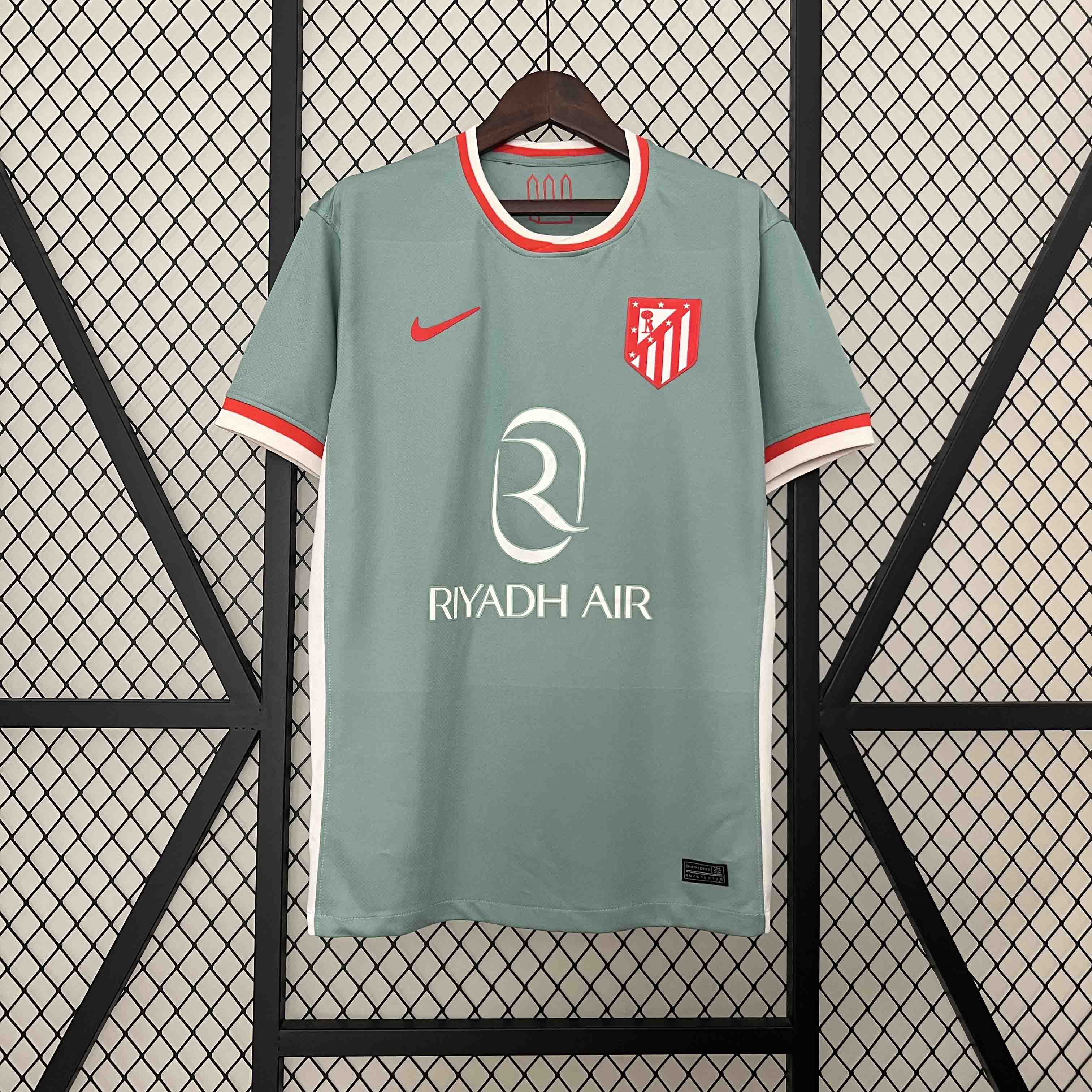 24-25 Atletico Madrid Away Fans Jersey/ 24-25马竞客场球迷版