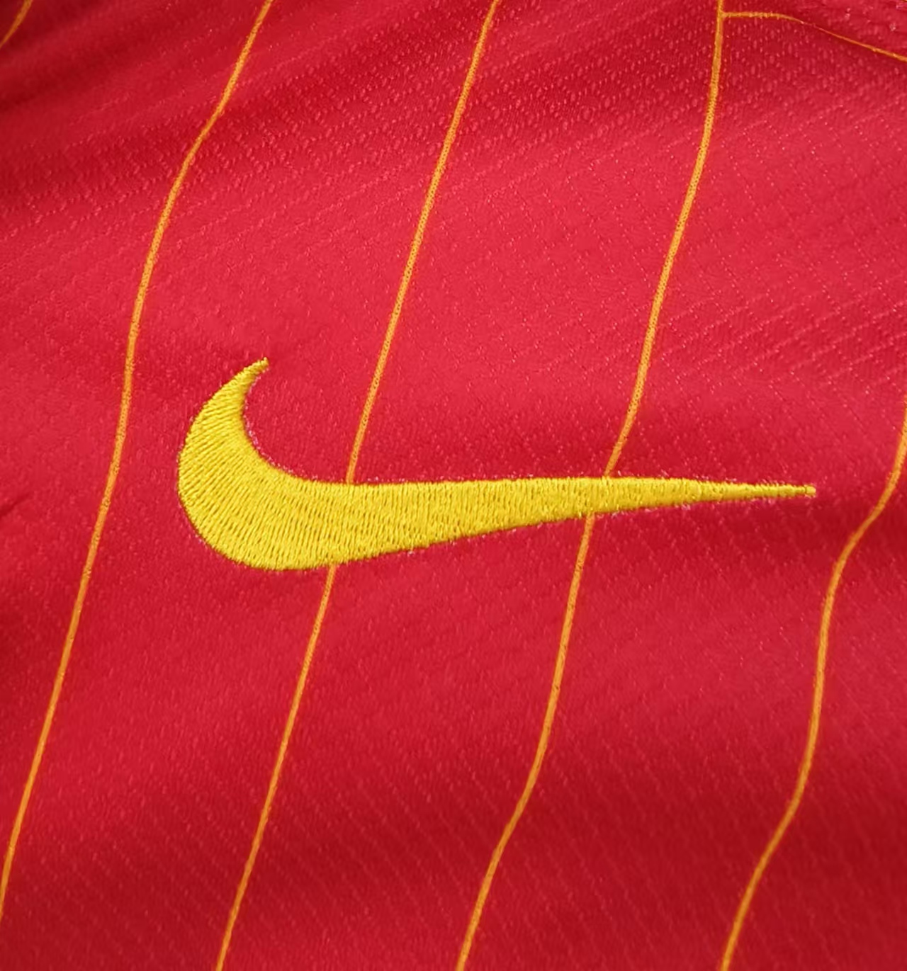 24-25 Liverpool Home Woman Jersey/24-25利物浦主场女装