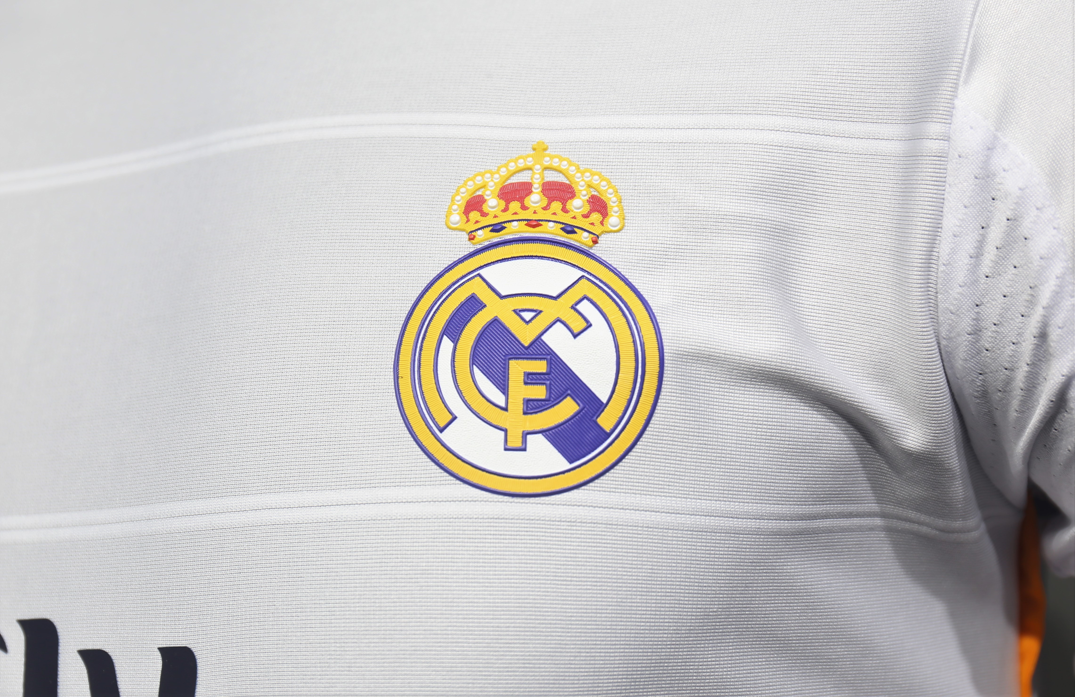 13-14 Real Madrid Home Retro Player Jersey/13-14皇马主场球员