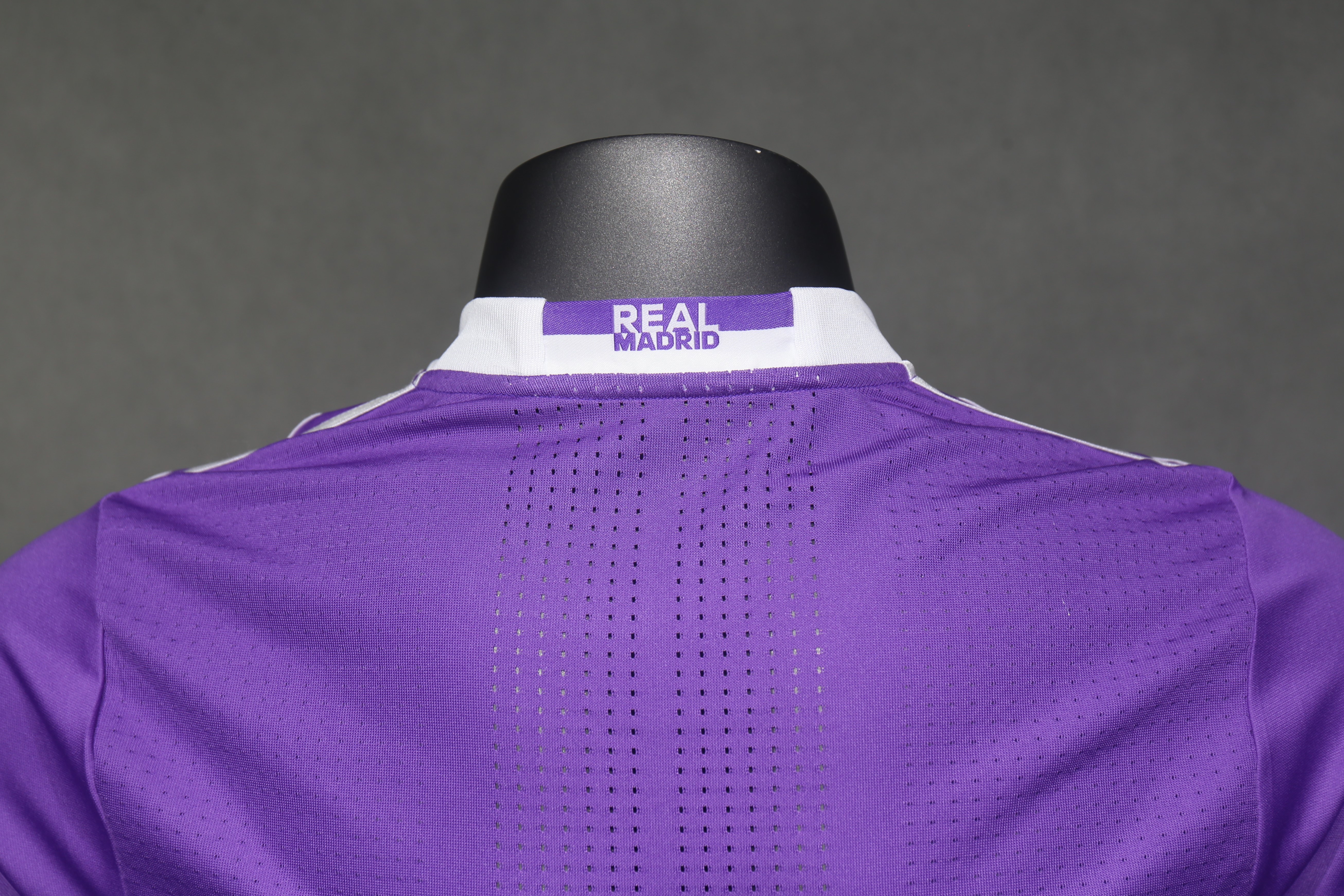 16-17 Real Madrid Away Retro Player Jersey/16-17 皇马客场球员