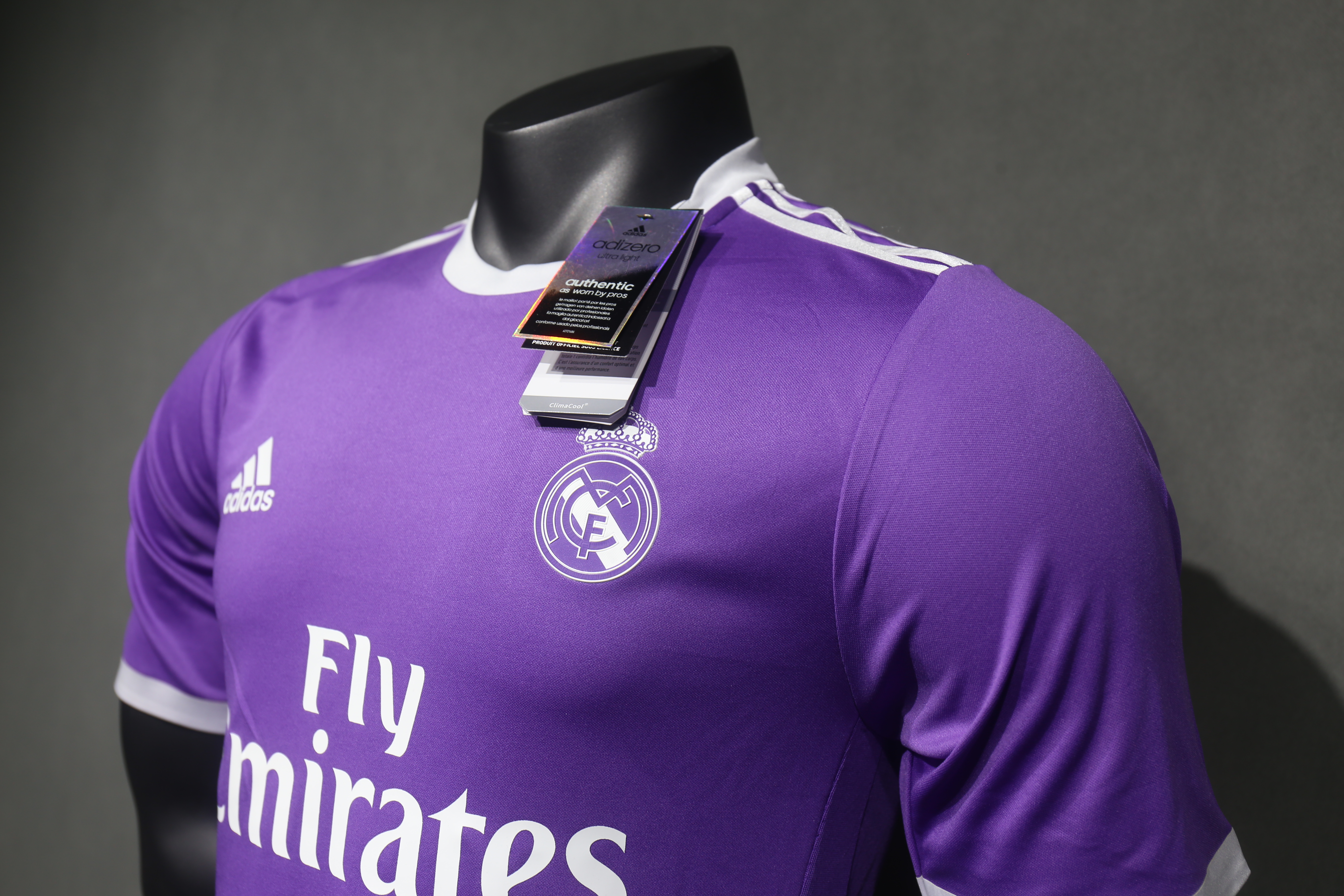 16-17 Real Madrid Away Retro Player Jersey/16-17 皇马客场球员