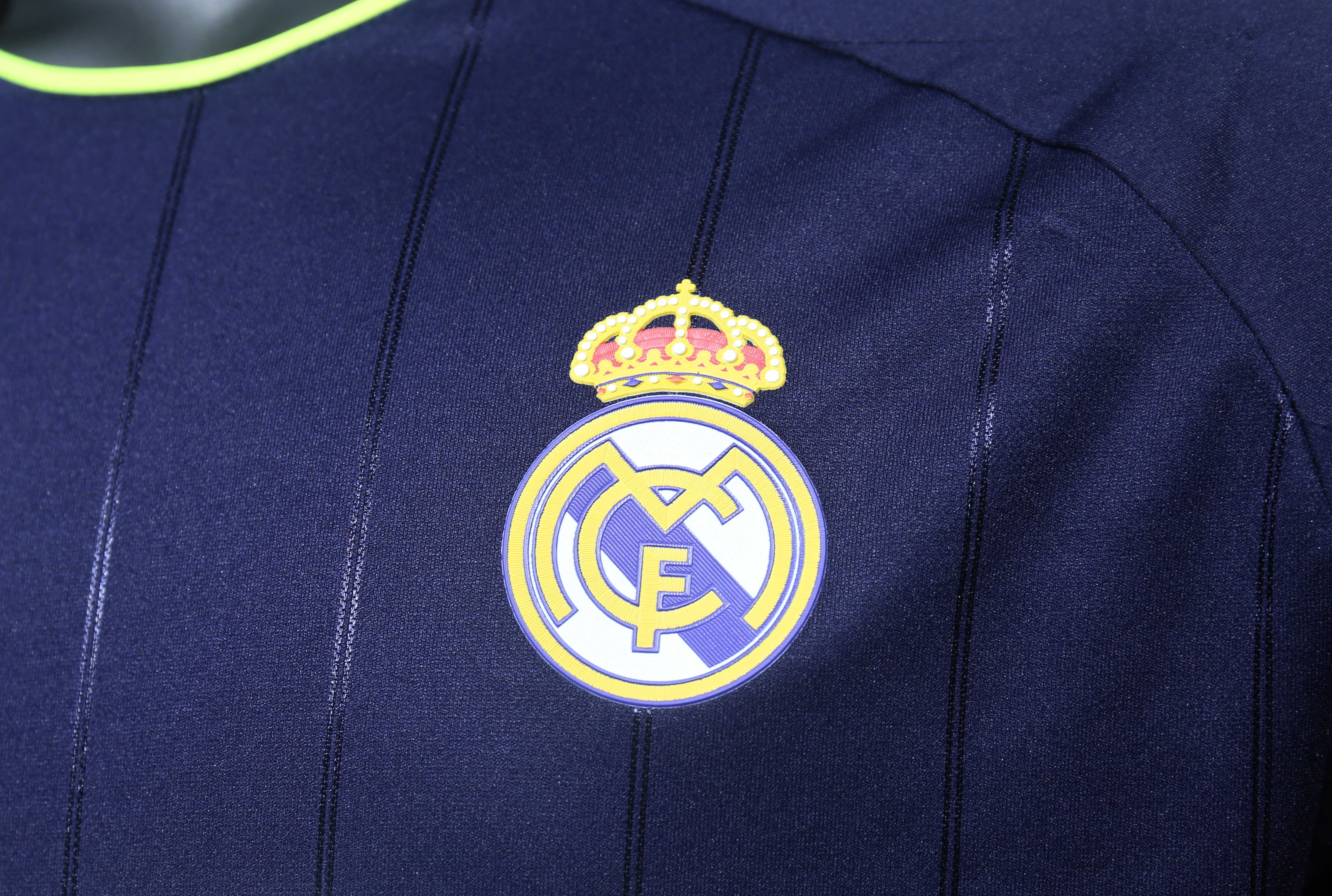 12-13 Real Madrid Away Retro Player Long Sleeve Jersey/12-13 皇马客场球员长袖