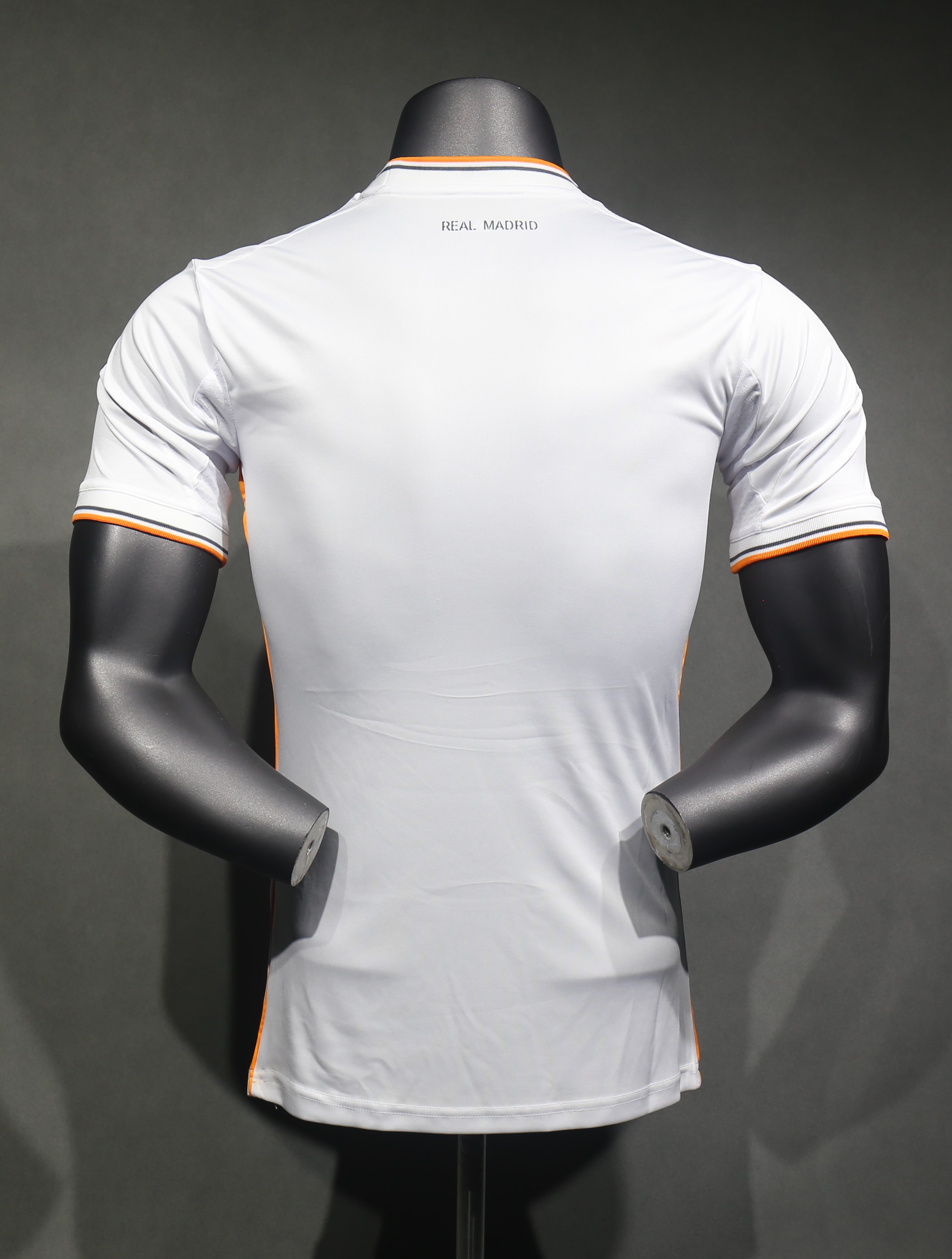 13-14 Real Madrid Home Retro Player Jersey/13-14皇马主场球员