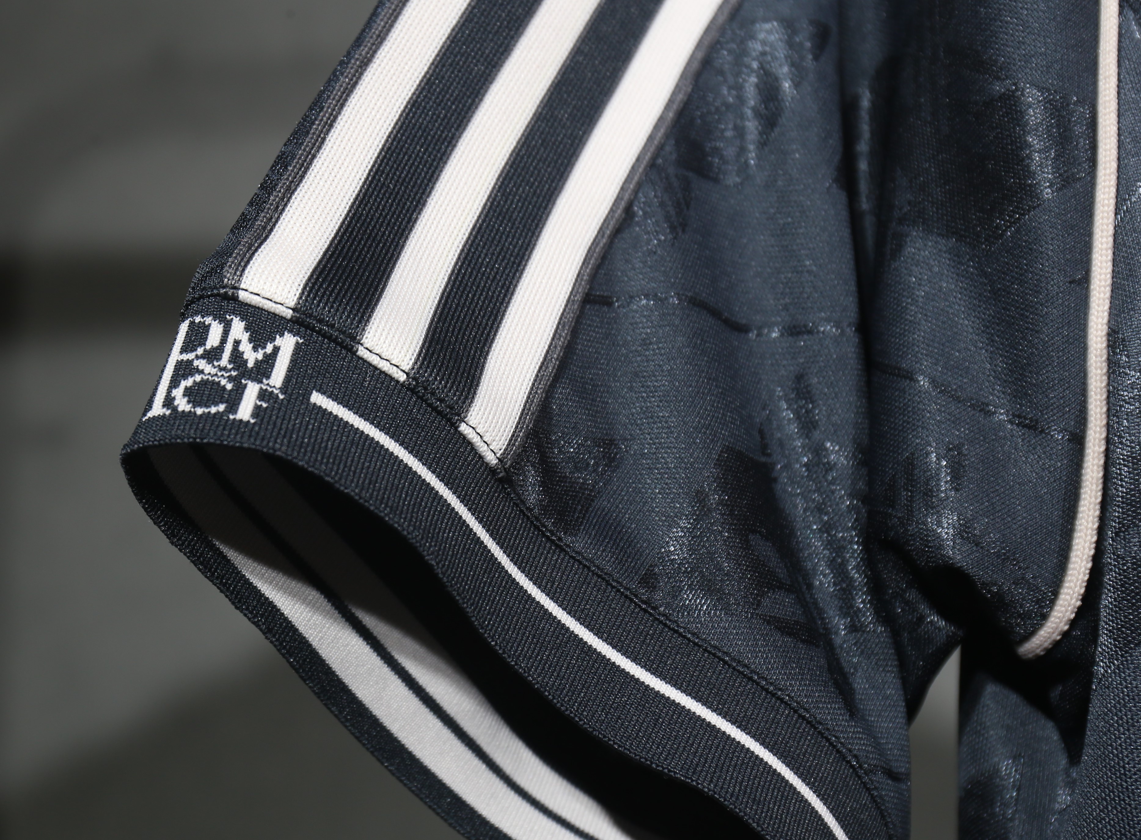 2024 Real Madrid Retro T Shirt / 2024 皇马复古T恤