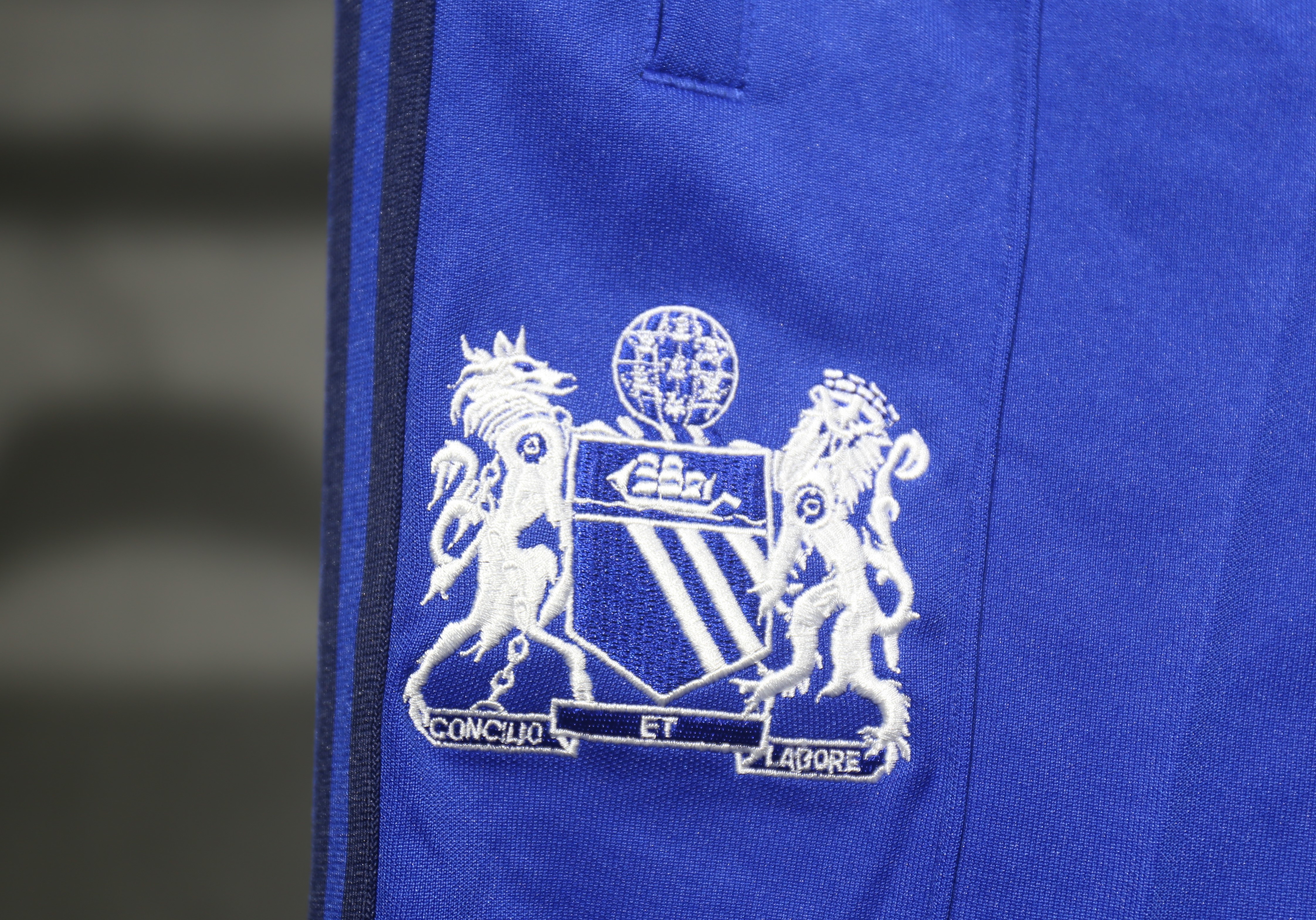 24-25 Manchester United Blue Retro Jacket Suit/ 24-25 曼联蓝色复古夹克套装