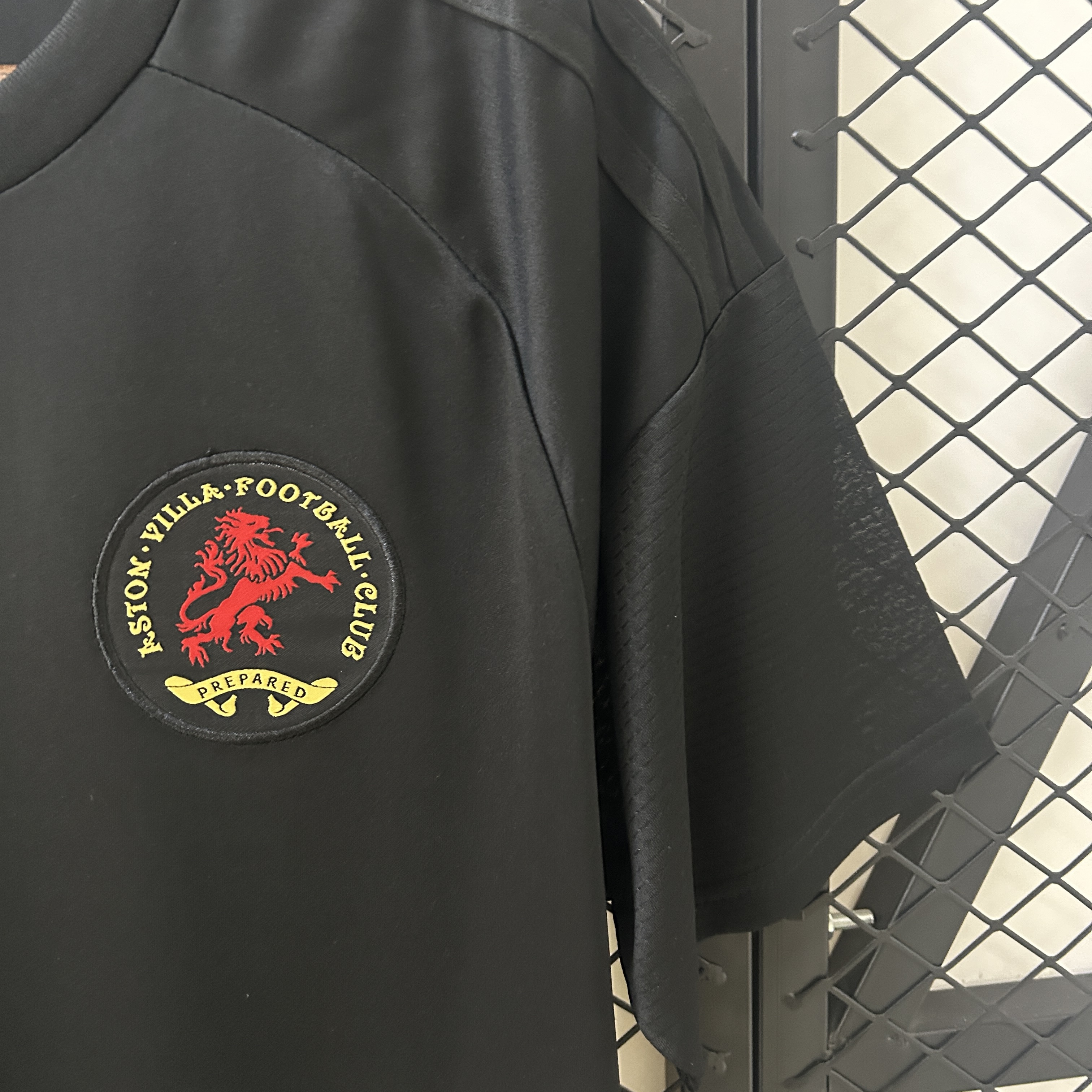 24-25 Aston Villa Black 125 Years Fans Jersey/24-25 阿斯顿维拉125周年